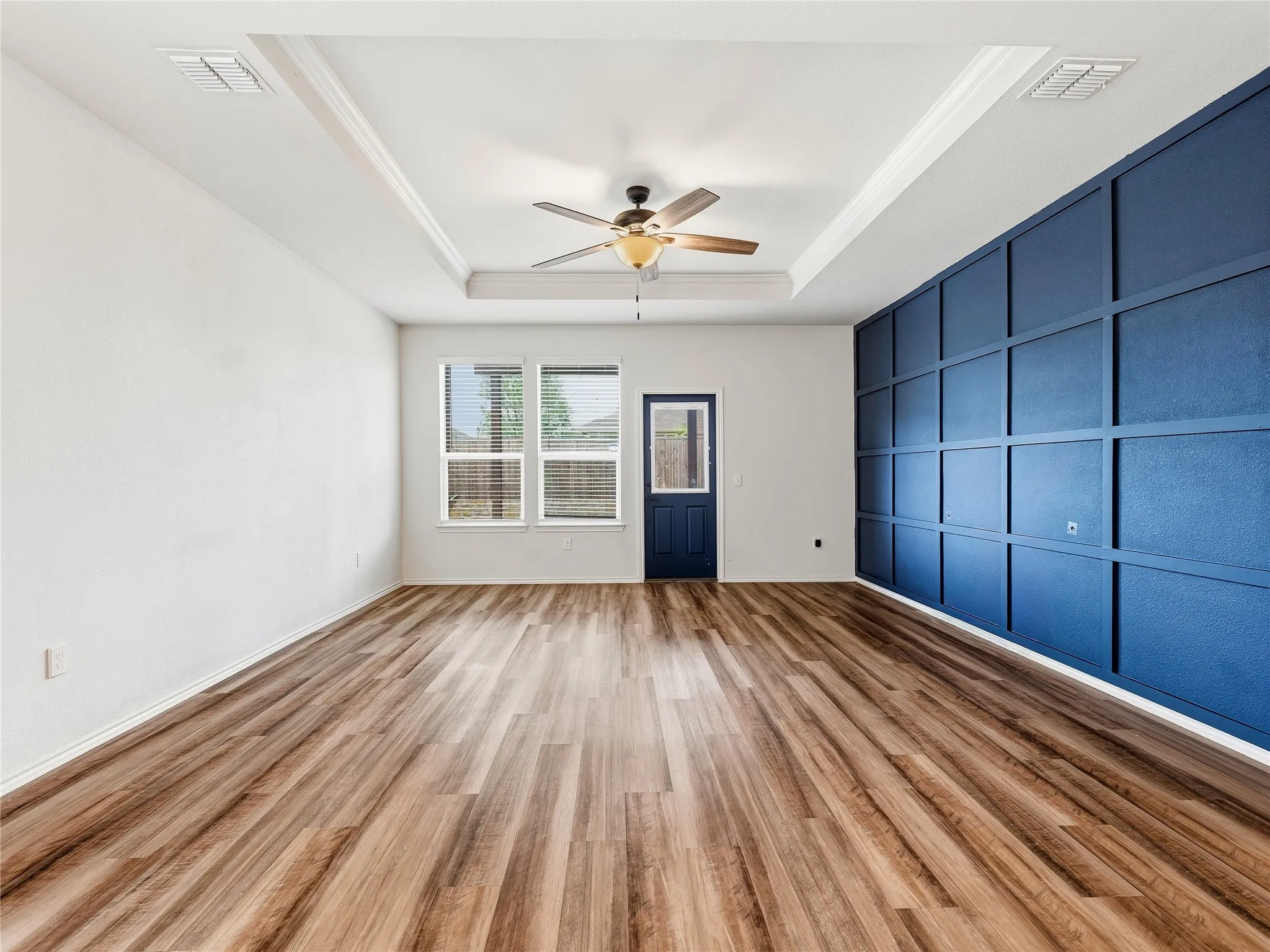 Single Family Residence For Sale in Denton County , 2804 Brisco Way, Aubrey, Texas 76227, 3 Bedroom, 2 Bathroom, 2 Garage spaces, 1,936 Sqft, built in 2020, mls#21335379, Real Estate Agent in Aubrey, Homes For Sale in Denton county, Homes For Sale in Aubrey, Realtor in Aubrey Texas, Real Estate Brokerage Independent Realty Texas, Luminita Cordes Realtor