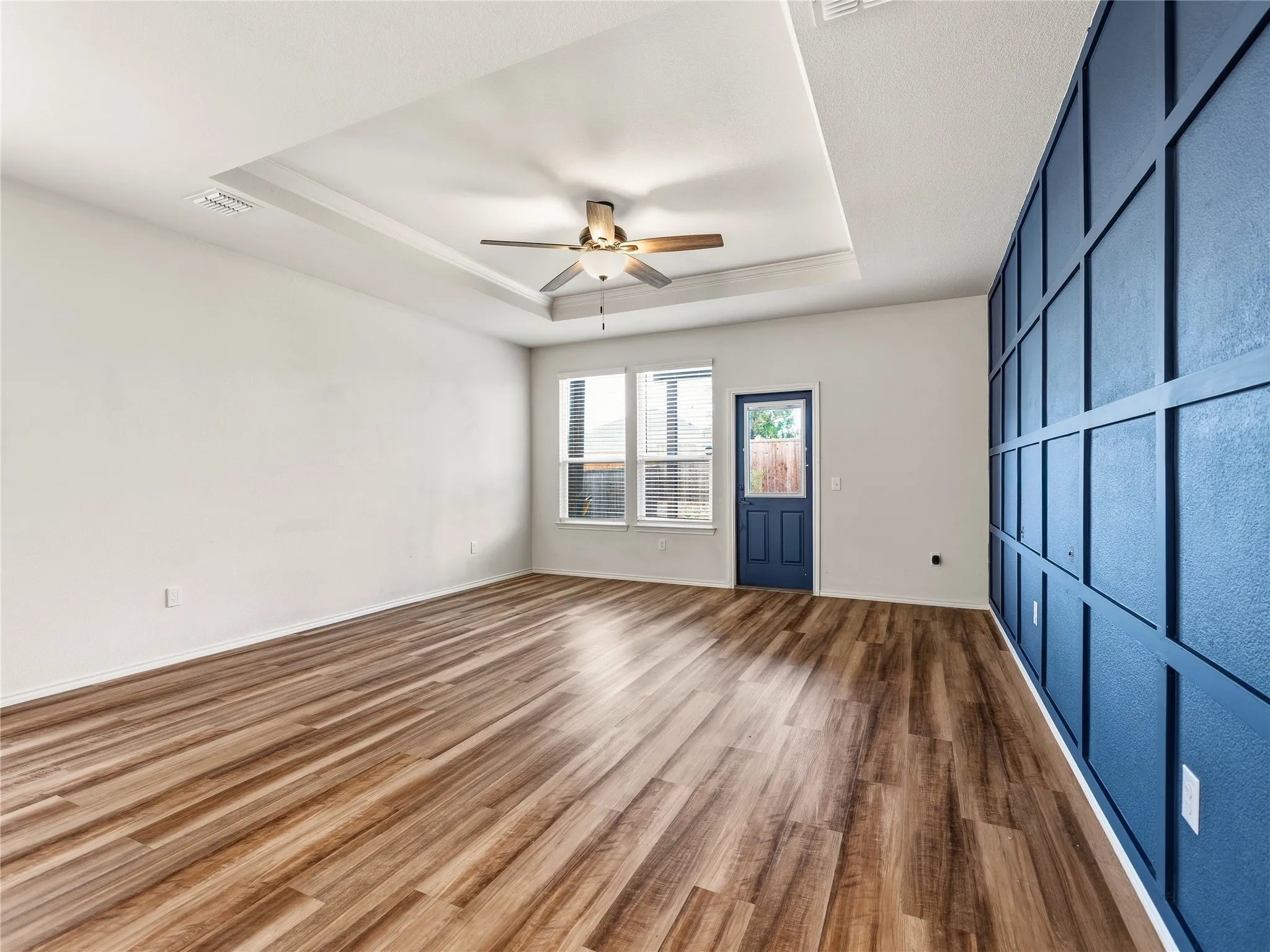 Single Family Residence For Sale in Denton County , 2804 Brisco Way, Aubrey, Texas 76227, 3 Bedroom, 2 Bathroom, 2 Garage spaces, 1,936 Sqft, built in 2020, mls#21335379, Real Estate Agent in Aubrey, Homes For Sale in Denton county, Homes For Sale in Aubrey, Realtor in Aubrey Texas, Real Estate Brokerage Independent Realty Texas, Luminita Cordes Realtor