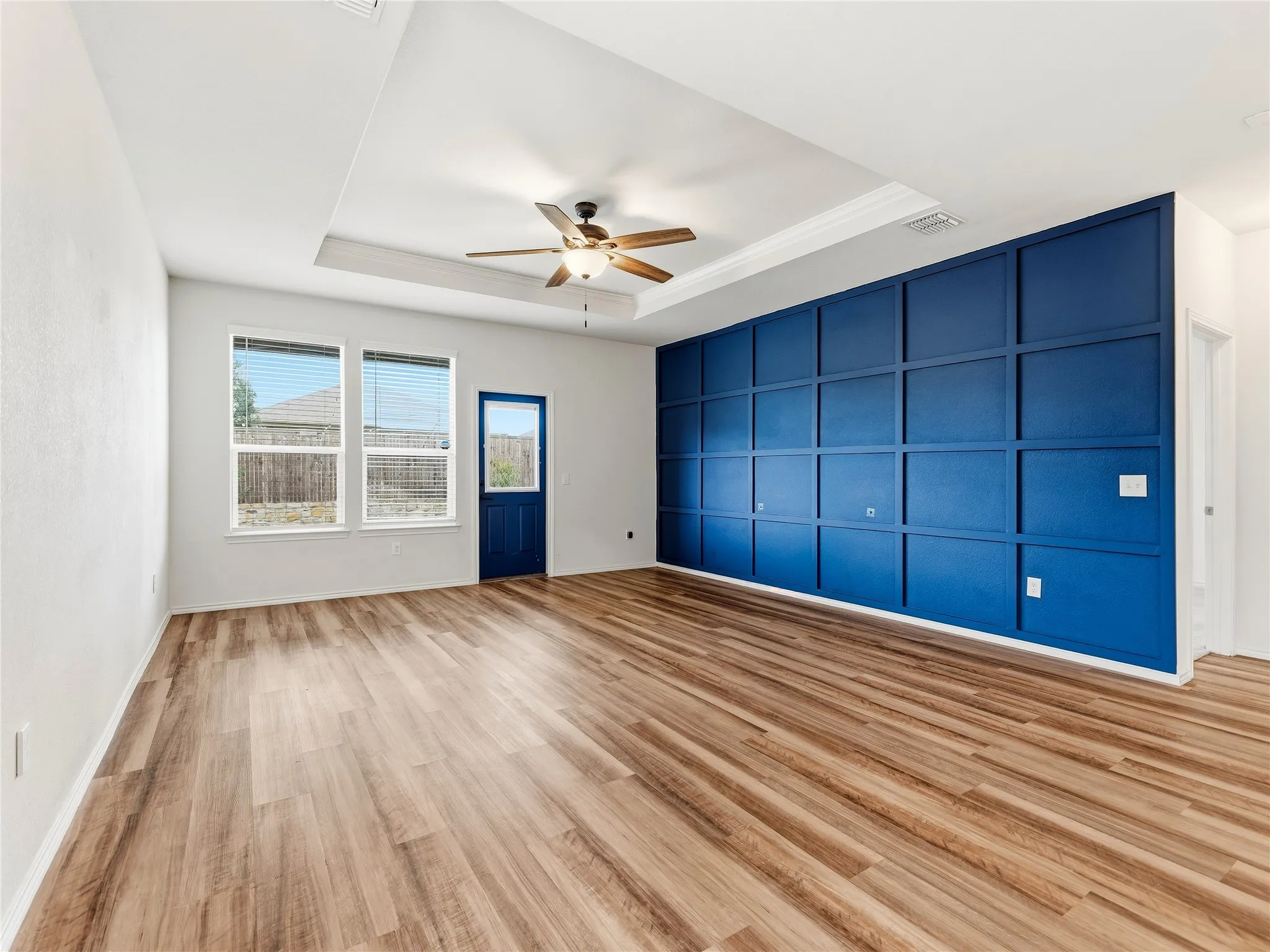Single Family Residence For Sale in Denton County , 2804 Brisco Way, Aubrey, Texas 76227, 3 Bedroom, 2 Bathroom, 2 Garage spaces, 1,936 Sqft, built in 2020, mls#21335379, Real Estate Agent in Aubrey, Homes For Sale in Denton county, Homes For Sale in Aubrey, Realtor in Aubrey Texas, Real Estate Brokerage Independent Realty Texas, Luminita Cordes Realtor