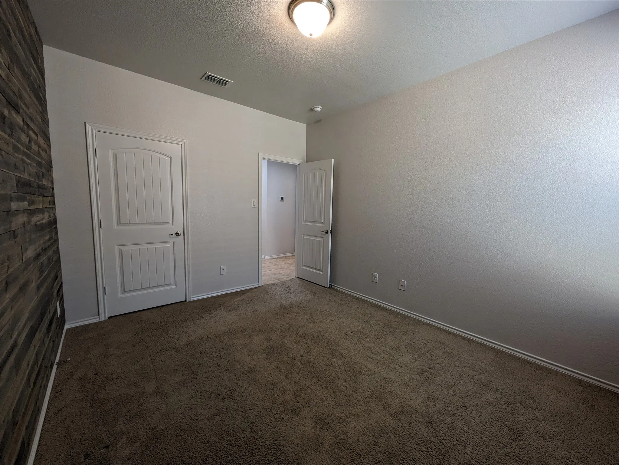 Single Family Residence For Rent in Tarrant County , 1108 Bowlus Drive, Fort Worth, Texas 76177, 3 Bedroom, 2 Bathroom, 2 Garage spaces, 1,836 Sqft, built in 2018, mls#21335381, Real Estate Agent in Fort Worth, Homes For Rent in Tarrant county, Homes For Rent in Fort Worth, Realtor in Fort Worth Texas, Real Estate Brokerage Independent Realty Texas, Luminita Cordes Realtor