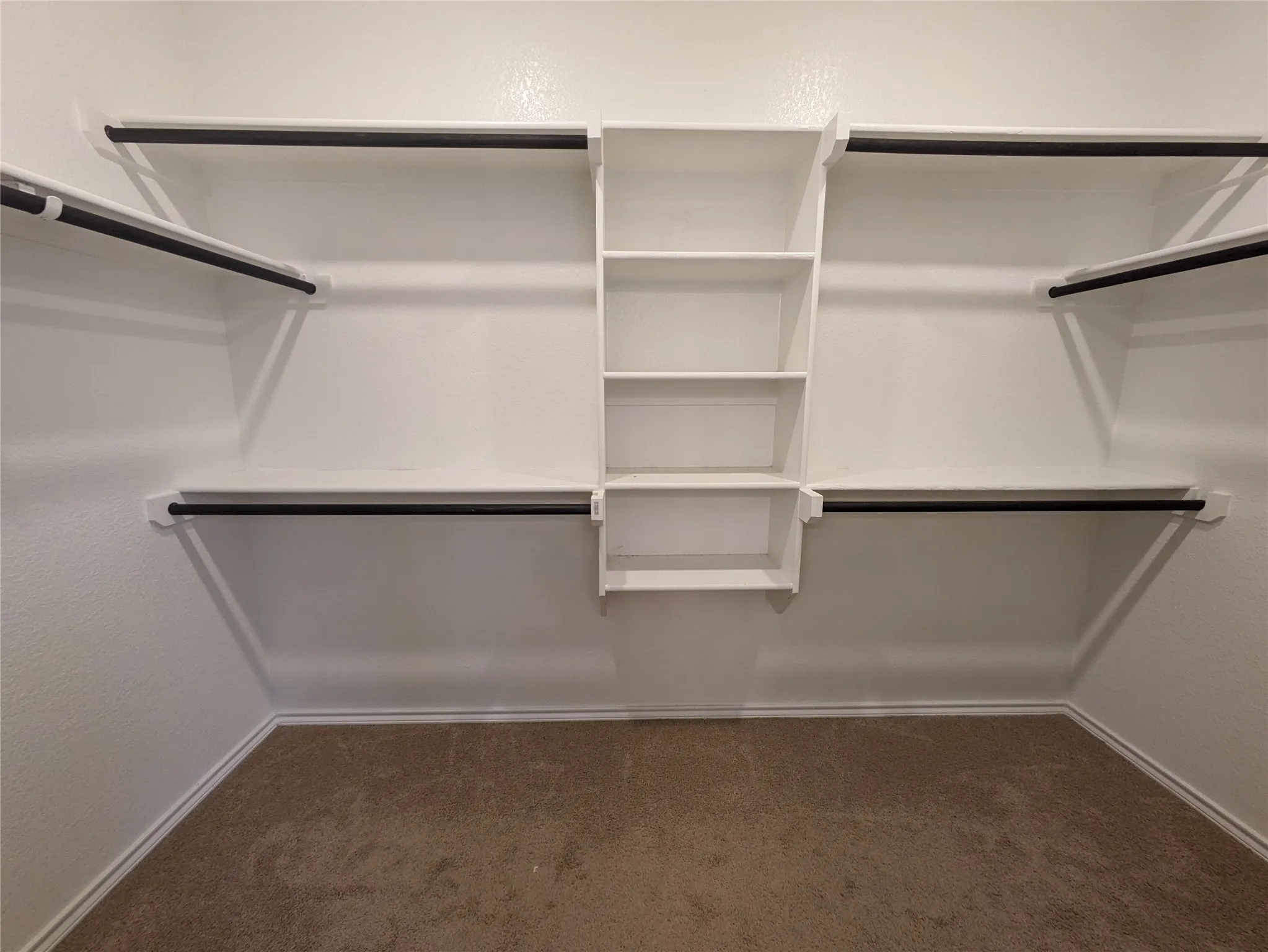 Single Family Residence For Rent in Tarrant County , 1108 Bowlus Drive, Fort Worth, Texas 76177, 3 Bedroom, 2 Bathroom, 2 Garage spaces, 1,836 Sqft, built in 2018, mls#21335381, Real Estate Agent in Fort Worth, Homes For Rent in Tarrant county, Homes For Rent in Fort Worth, Realtor in Fort Worth Texas, Real Estate Brokerage Independent Realty Texas, Luminita Cordes Realtor