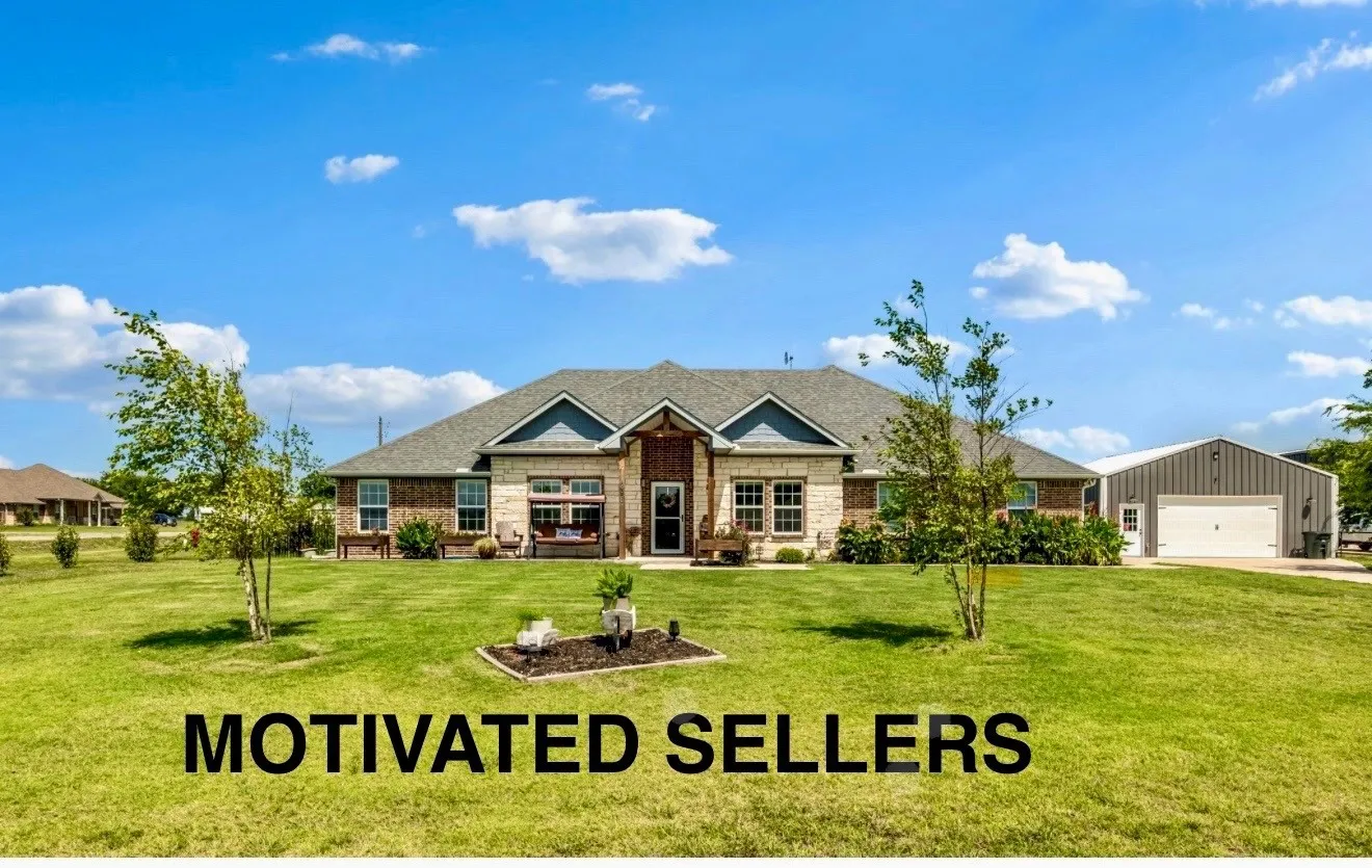 Single Family Residence For Sale in Fannin County , 296 Hidden Meadow Trail, Leonard, Texas 75452, 4 Bedroom, 3 Bathroom, 2 Garage spaces, 2,270 Sqft, built in 2023, mls#21335330, Real Estate Agent in Leonard, Homes For Sale in Fannin county, Homes For Sale in Leonard, Realtor in Leonard Texas, Real Estate Brokerage Independent Realty Texas, Luminita Cordes Realtor