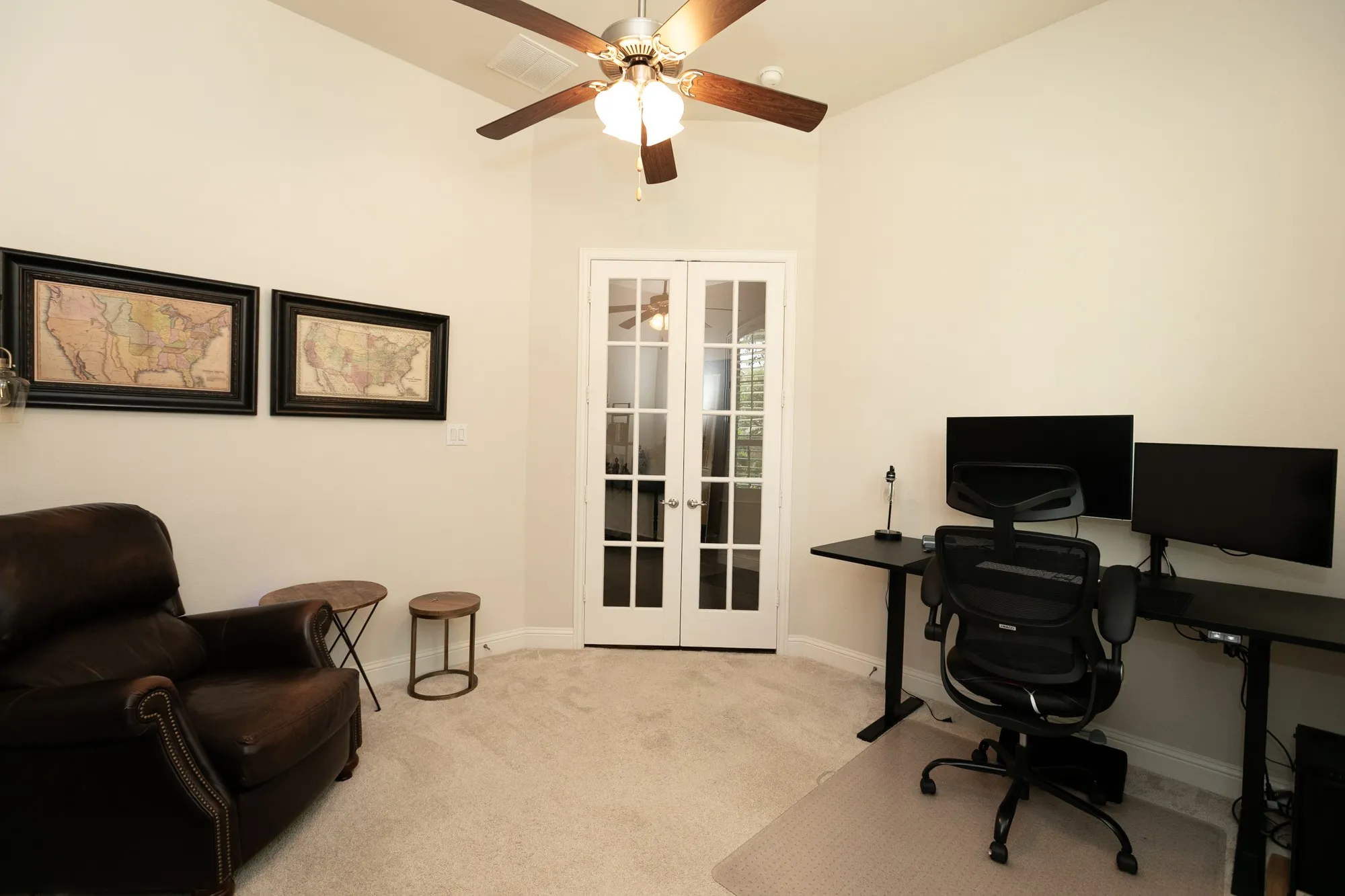 Single Family Residence For Sale in Denton County , 4637 Seabiscuit Street, Carrollton, Texas 75010, 4 Bedroom, 4 Bathroom, 2 Garage spaces, 3,522 Sqft, built in 2014, mls#21335331, Real Estate Agent in Carrollton, Homes For Sale in Denton county, Homes For Sale in Carrollton, Realtor in Carrollton Texas, Real Estate Brokerage Independent Realty Texas, Luminita Cordes Realtor