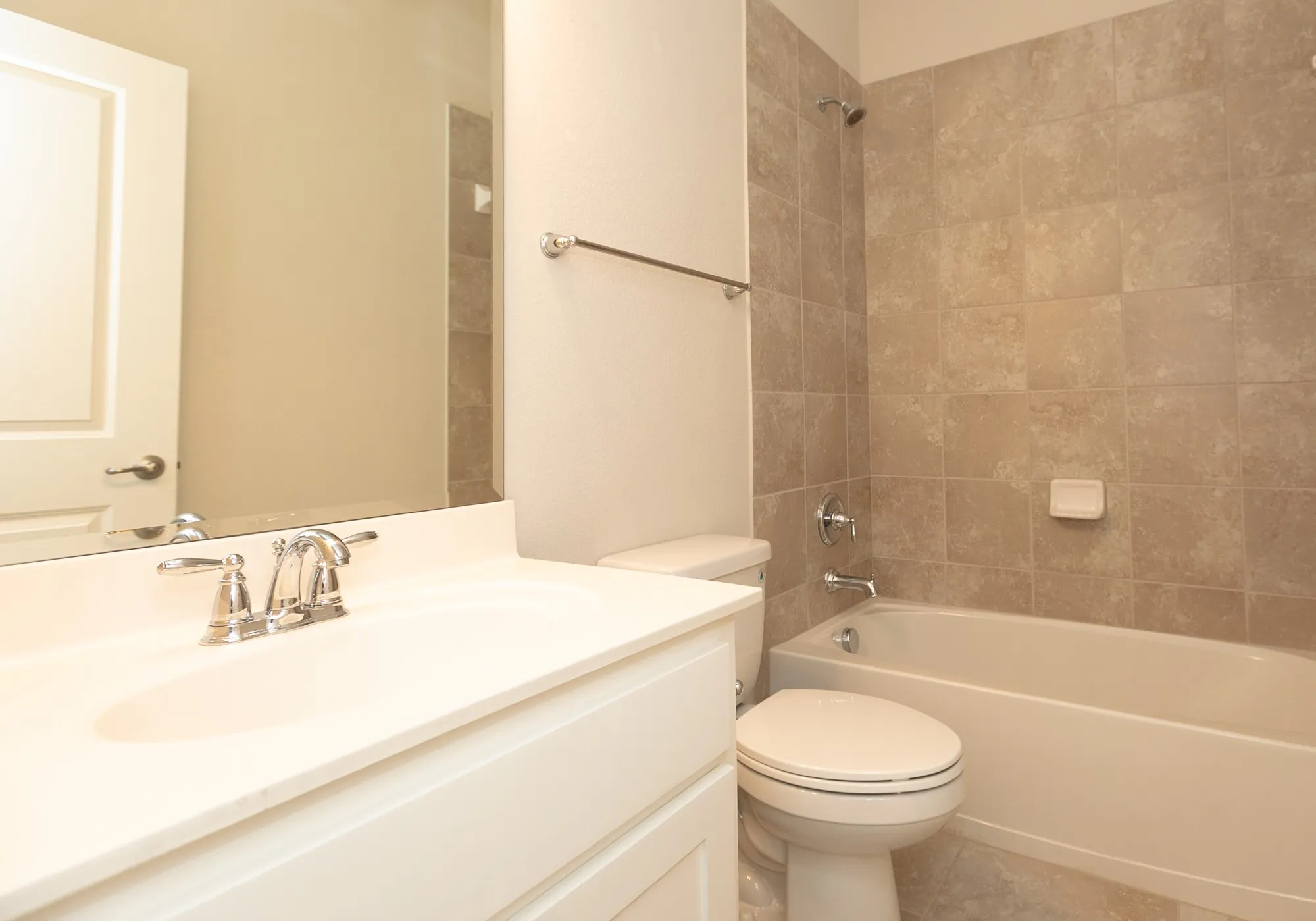 Single Family Residence For Sale in Denton County , 4637 Seabiscuit Street, Carrollton, Texas 75010, 4 Bedroom, 4 Bathroom, 2 Garage spaces, 3,522 Sqft, built in 2014, mls#21335331, Real Estate Agent in Carrollton, Homes For Sale in Denton county, Homes For Sale in Carrollton, Realtor in Carrollton Texas, Real Estate Brokerage Independent Realty Texas, Luminita Cordes Realtor