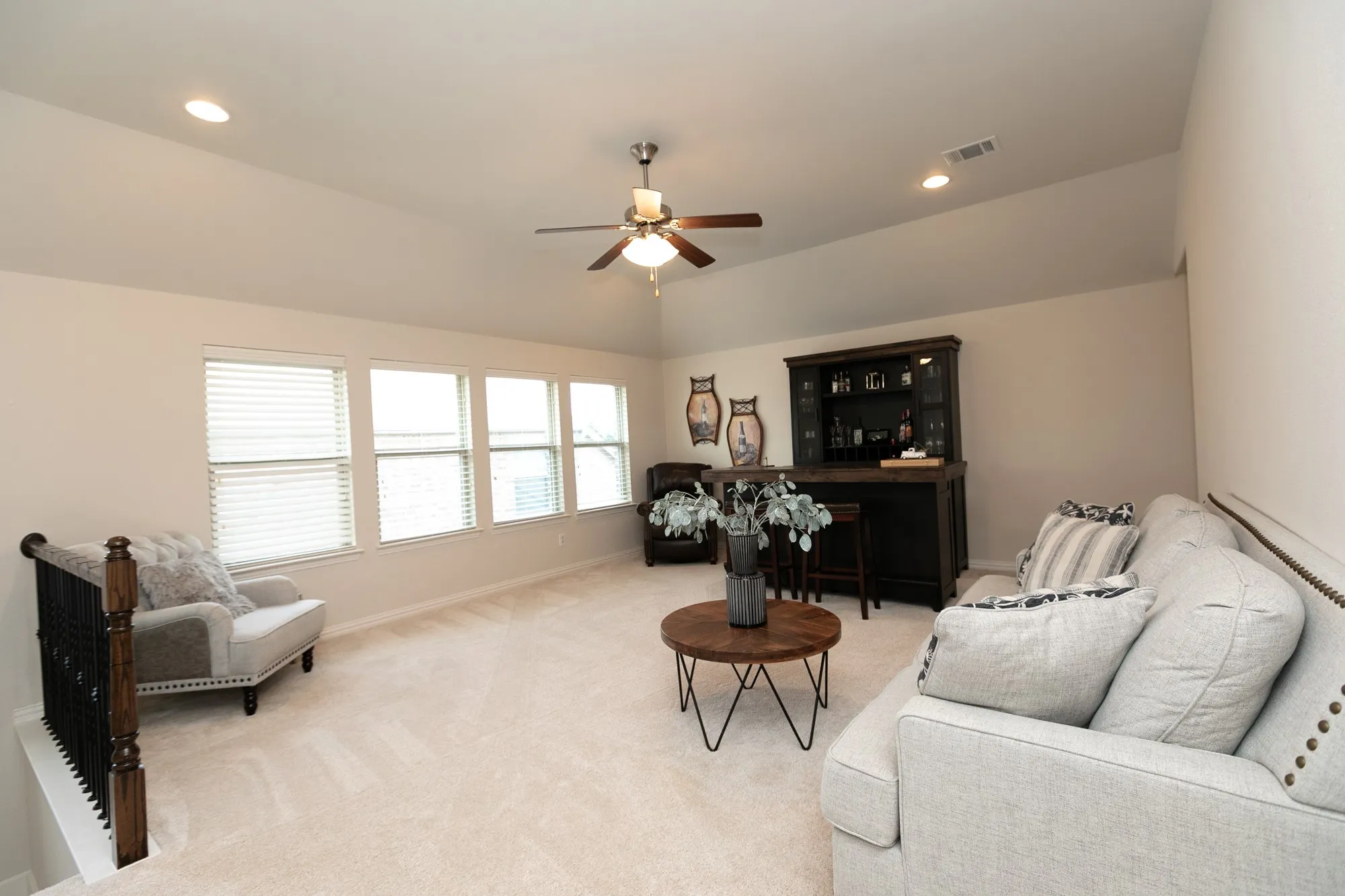 Single Family Residence For Sale in Denton County , 4637 Seabiscuit Street, Carrollton, Texas 75010, 4 Bedroom, 4 Bathroom, 2 Garage spaces, 3,522 Sqft, built in 2014, mls#21335331, Real Estate Agent in Carrollton, Homes For Sale in Denton county, Homes For Sale in Carrollton, Realtor in Carrollton Texas, Real Estate Brokerage Independent Realty Texas, Luminita Cordes Realtor
