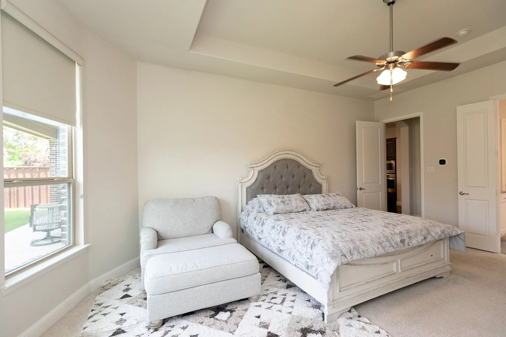 Single Family Residence For Sale in Denton County , 4637 Seabiscuit Street, Carrollton, Texas 75010, 4 Bedroom, 4 Bathroom, 2 Garage spaces, 3,522 Sqft, built in 2014, mls#21335331, Real Estate Agent in Carrollton, Homes For Sale in Denton county, Homes For Sale in Carrollton, Realtor in Carrollton Texas, Real Estate Brokerage Independent Realty Texas, Luminita Cordes Realtor