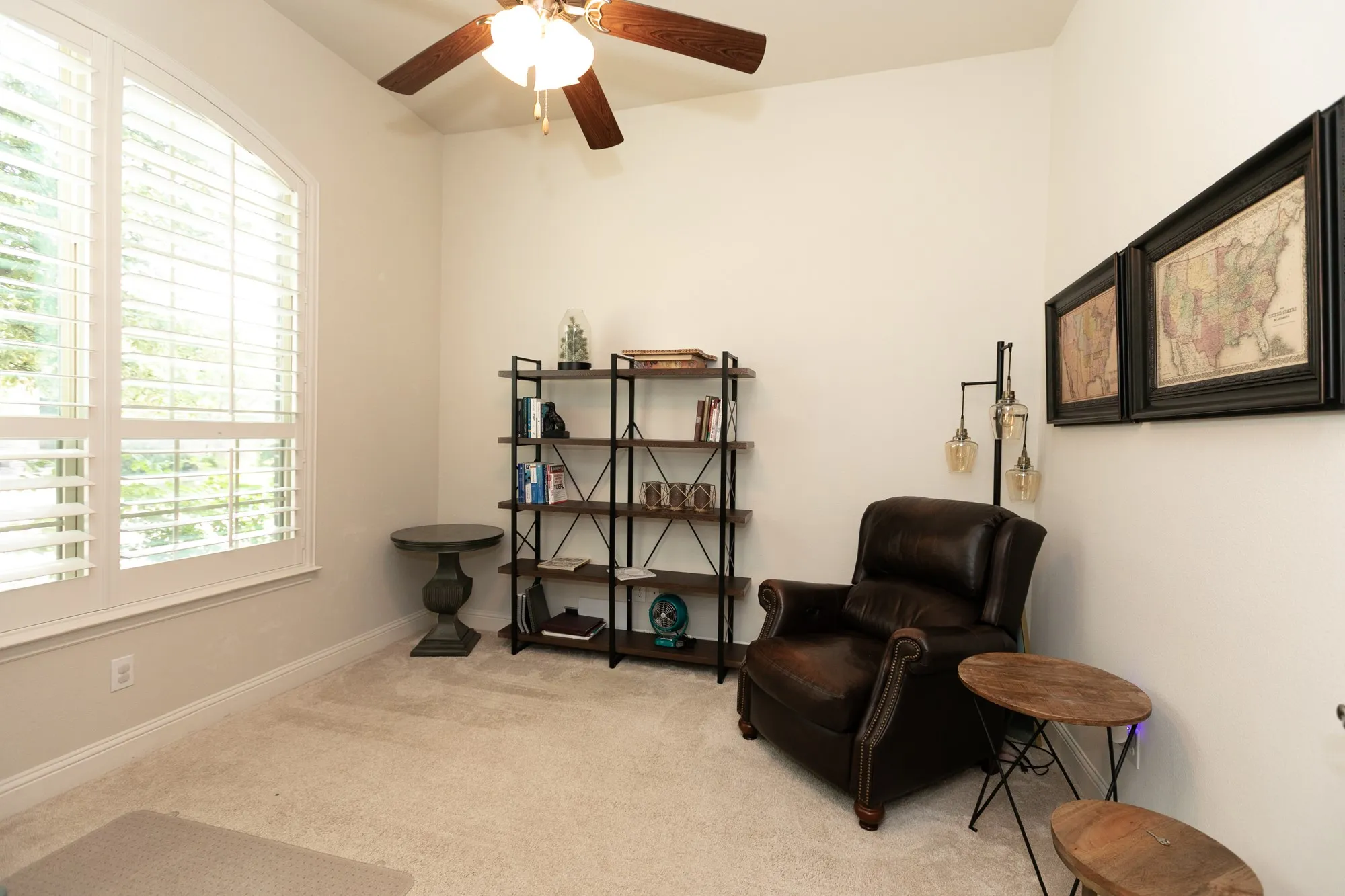 Single Family Residence For Sale in Denton County , 4637 Seabiscuit Street, Carrollton, Texas 75010, 4 Bedroom, 4 Bathroom, 2 Garage spaces, 3,522 Sqft, built in 2014, mls#21335331, Real Estate Agent in Carrollton, Homes For Sale in Denton county, Homes For Sale in Carrollton, Realtor in Carrollton Texas, Real Estate Brokerage Independent Realty Texas, Luminita Cordes Realtor