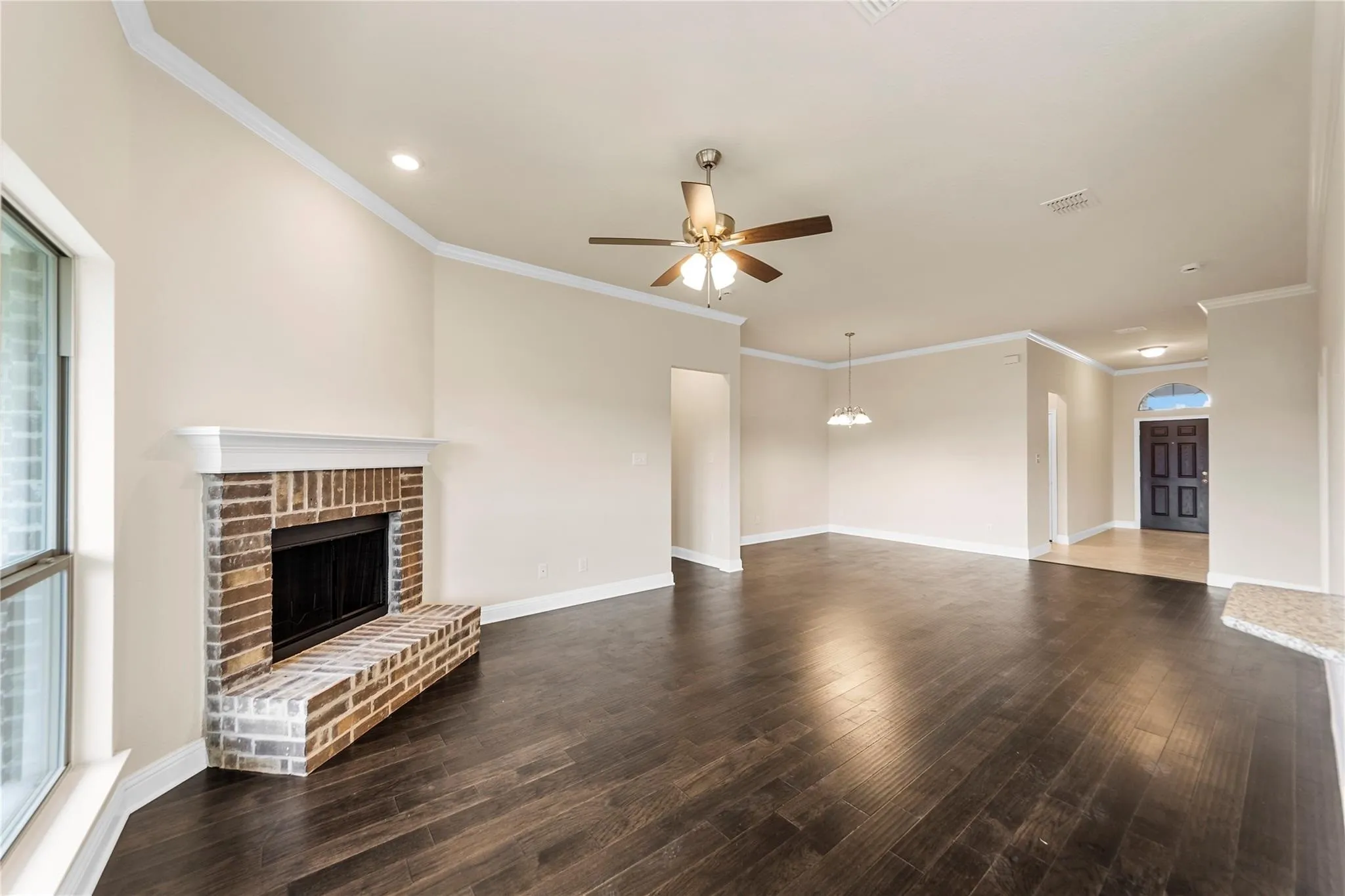 Single Family Residence For Sale in Collin County , 316 Pennington Road, Josephine, Texas 75173, 3 Bedroom, 2 Bathroom, 2 Garage spaces, 1,859 Sqft, built in 2023, mls#21333771, Real Estate Agent in Josephine, Homes For Sale in Collin county, Homes For Sale in Josephine, Realtor in Josephine Texas, Real Estate Brokerage Independent Realty Texas, Luminita Cordes Realtor