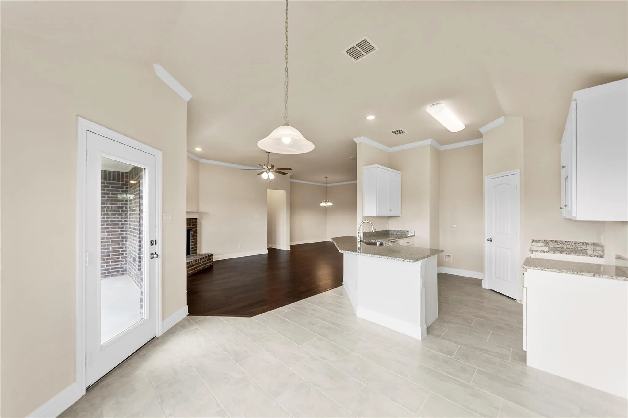 Single Family Residence For Sale in Collin County , 316 Pennington Road, Josephine, Texas 75173, 3 Bedroom, 2 Bathroom, 2 Garage spaces, 1,859 Sqft, built in 2023, mls#21333771, Real Estate Agent in Josephine, Homes For Sale in Collin county, Homes For Sale in Josephine, Realtor in Josephine Texas, Real Estate Brokerage Independent Realty Texas, Luminita Cordes Realtor