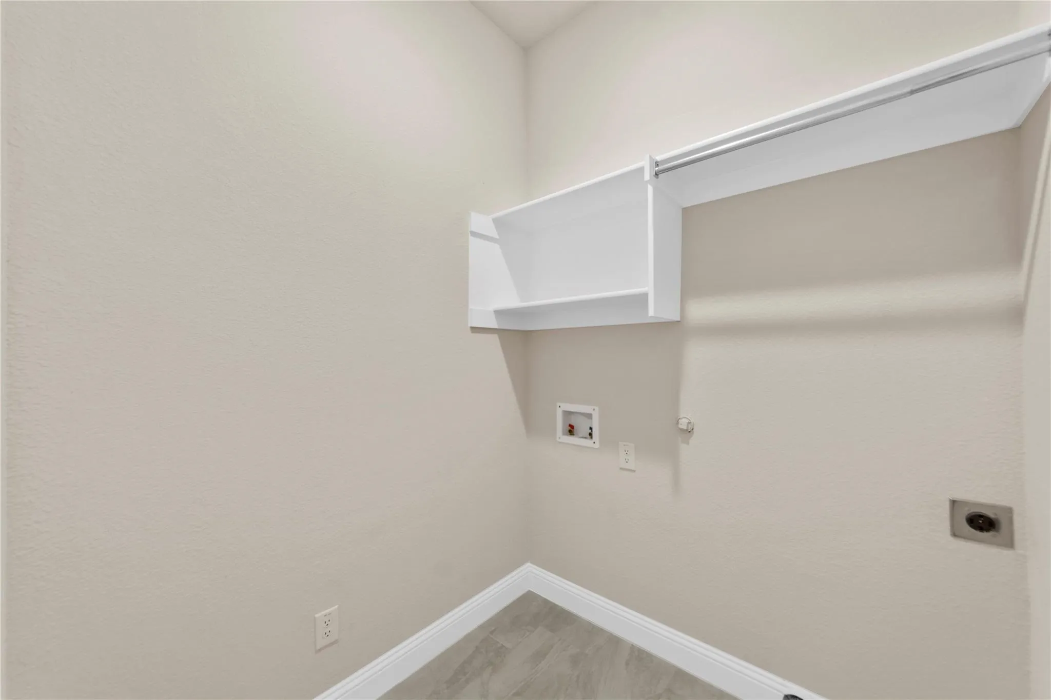 Single Family Residence For Sale in Collin County , 316 Pennington Road, Josephine, Texas 75173, 3 Bedroom, 2 Bathroom, 2 Garage spaces, 1,859 Sqft, built in 2023, mls#21333771, Real Estate Agent in Josephine, Homes For Sale in Collin county, Homes For Sale in Josephine, Realtor in Josephine Texas, Real Estate Brokerage Independent Realty Texas, Luminita Cordes Realtor