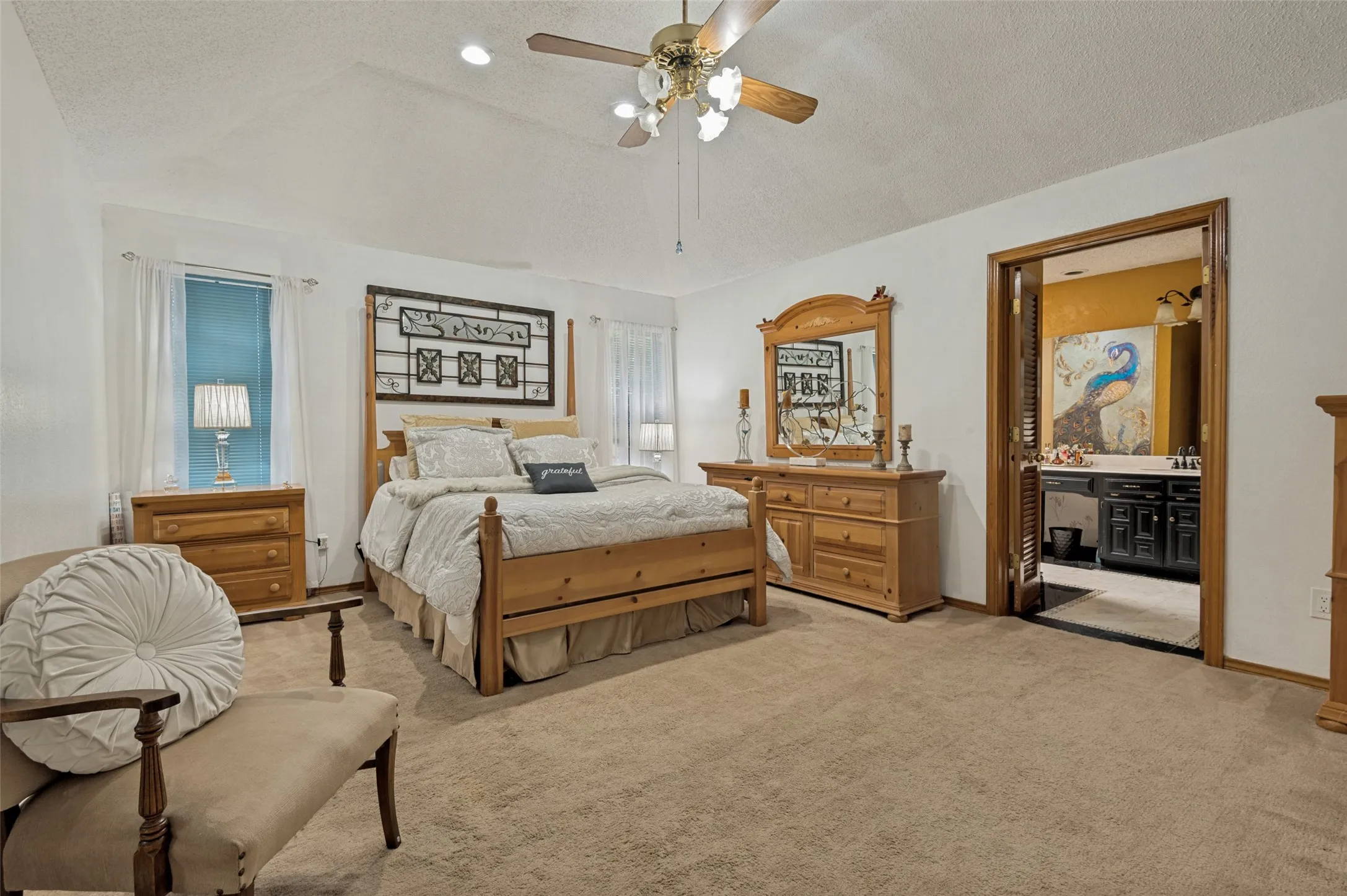 Single Family Residence For Sale in Tarrant County , 2904 Pitkin Drive, Arlington, Texas 76006, 3 Bedrooms, 2 Bathrooms, 2 Garage spaces, 1,822 Sqft, built in 1987, Price $299,000, mls#21330964, Real Estate Agent in Arlington, Homes For Sale in Tarrant county, Homes For Sale in Arlington, Realtor in Arlington Texas, Real Estate Brokerage Independent Realty Texas, Luminita Cordes Realtor