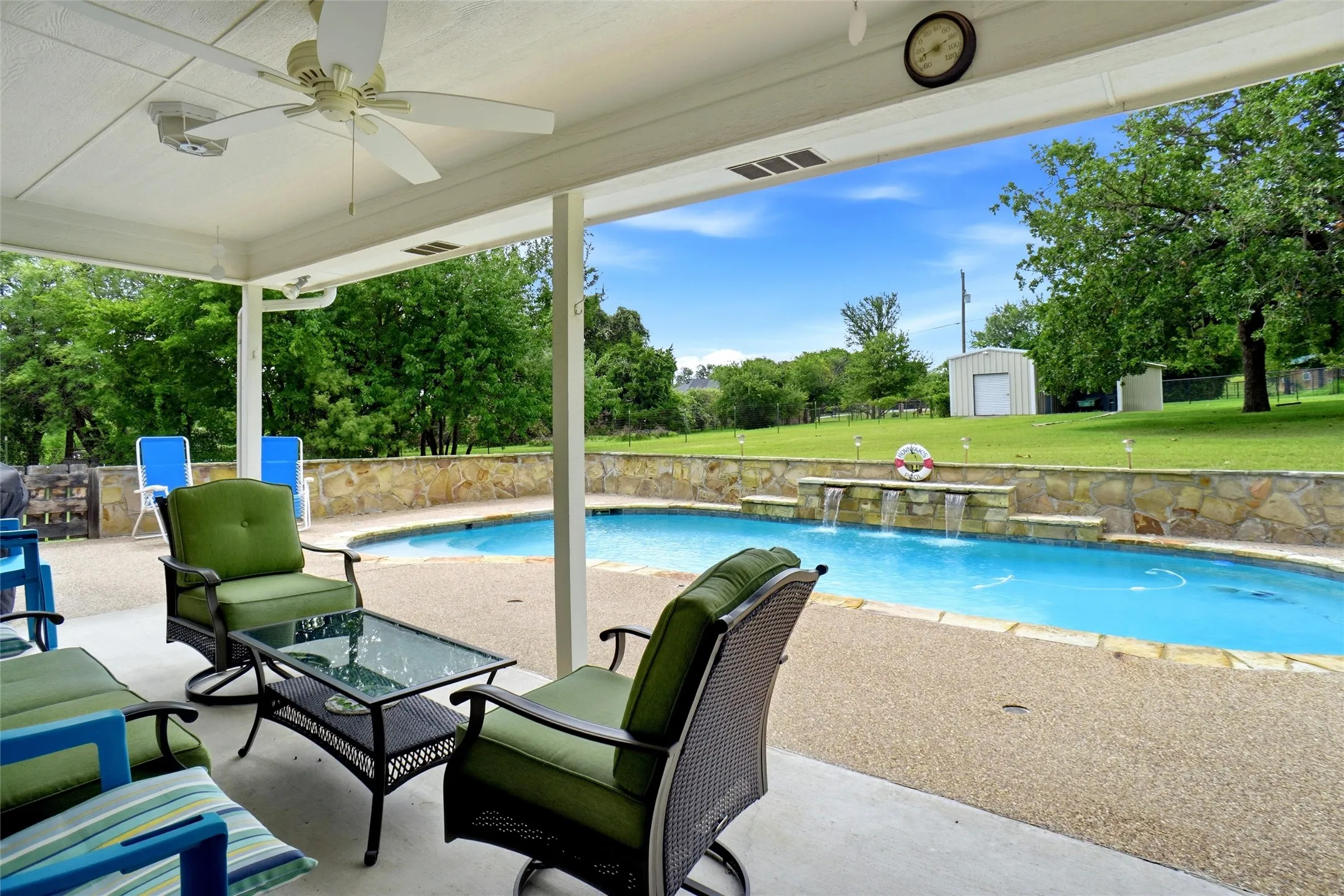 Single Family Residence For Sale in Parker County , 114 Bolivar Drive, Weatherford, Texas 76085, 3 Bedroom, 3 Bathroom, 2 Garage spaces, 2,178 Sqft, built in 2005, mls#21335247, Real Estate Agent in Weatherford, Homes For Sale in Parker county, Homes For Sale in Weatherford, Realtor in Weatherford Texas, Real Estate Brokerage Independent Realty Texas, Luminita Cordes Realtor