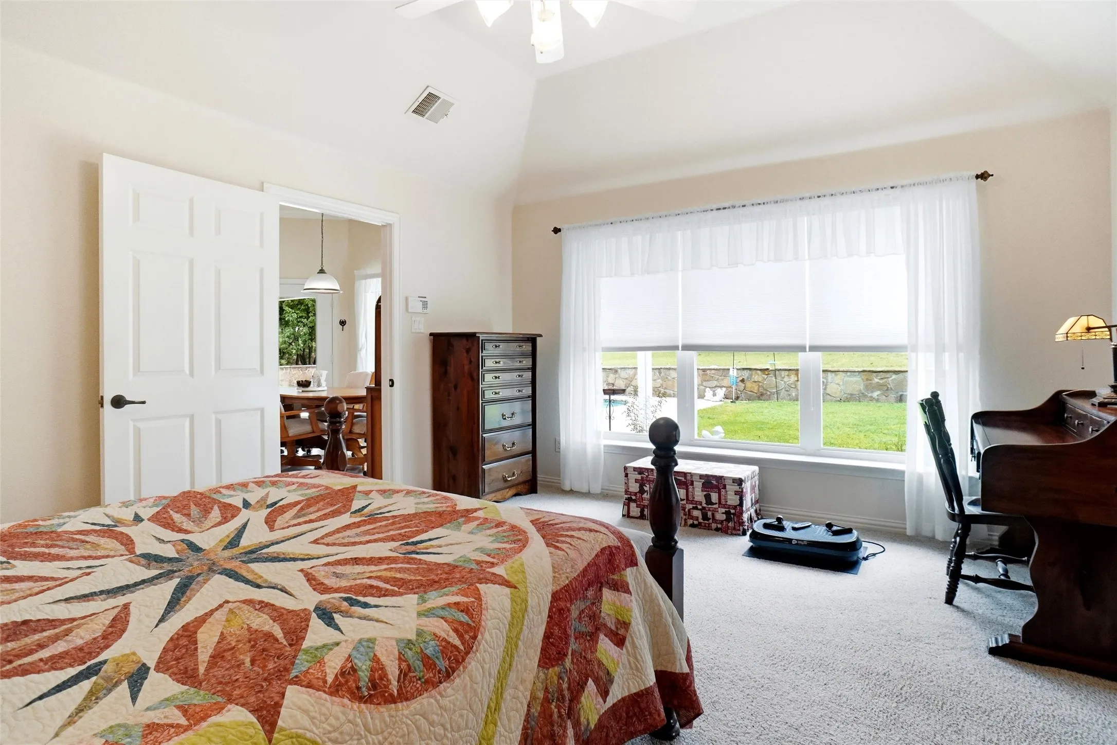 Single Family Residence For Sale in Parker County , 114 Bolivar Drive, Weatherford, Texas 76085, 3 Bedroom, 3 Bathroom, 2 Garage spaces, 2,178 Sqft, built in 2005, mls#21335247, Real Estate Agent in Weatherford, Homes For Sale in Parker county, Homes For Sale in Weatherford, Realtor in Weatherford Texas, Real Estate Brokerage Independent Realty Texas, Luminita Cordes Realtor