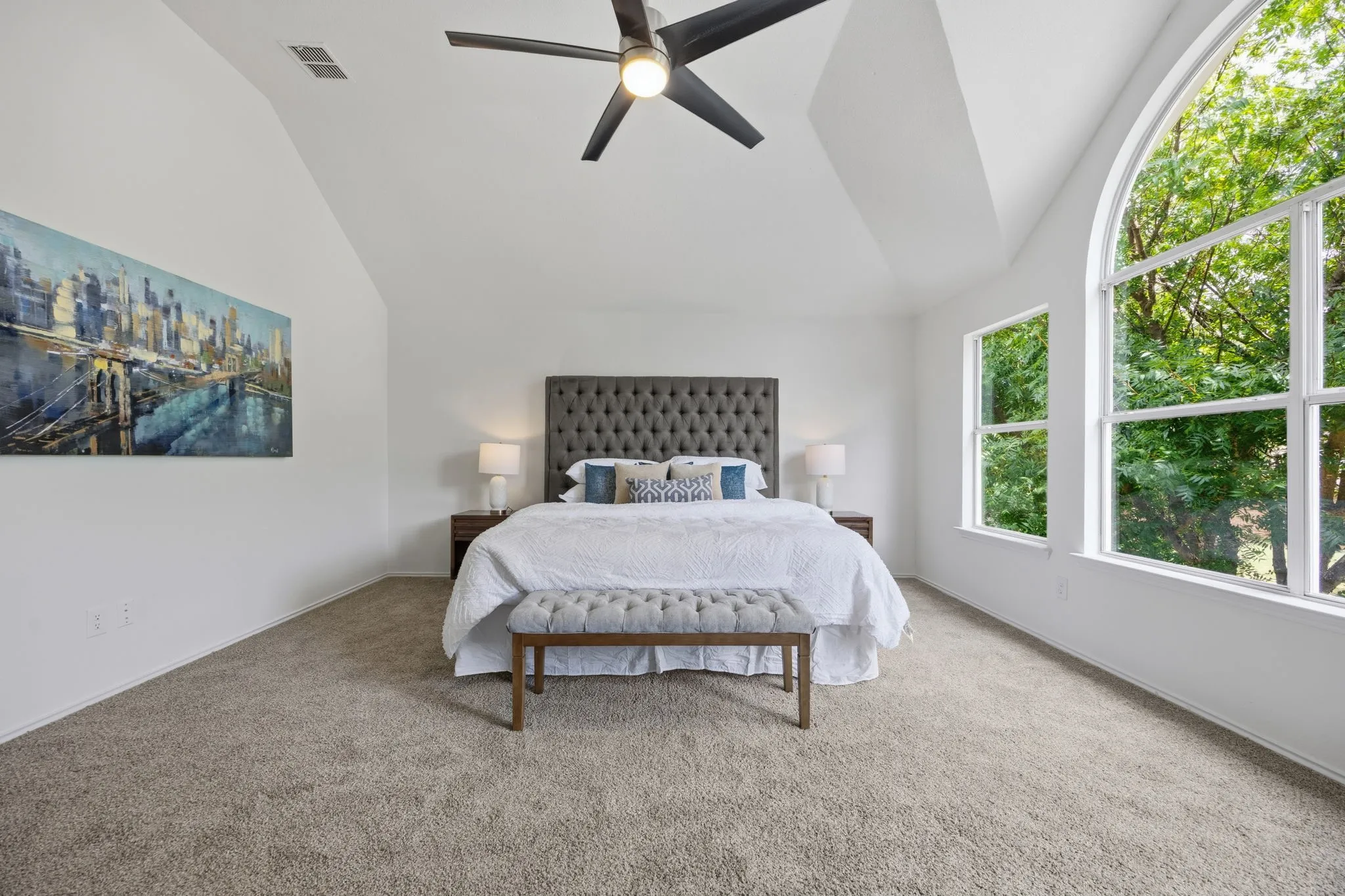 Single Family Residence For Sale in Collin County , 9503 Saddle Drive, Frisco, Texas 75035, 4 Bedroom, 3 Bathroom, 2 Garage spaces, 2,626 Sqft, built in 1999, mls#21320516, Real Estate Agent in Frisco, Homes For Sale in Collin county, Homes For Sale in Frisco, Realtor in Frisco Texas, Real Estate Brokerage Independent Realty Texas, Luminita Cordes Realtor