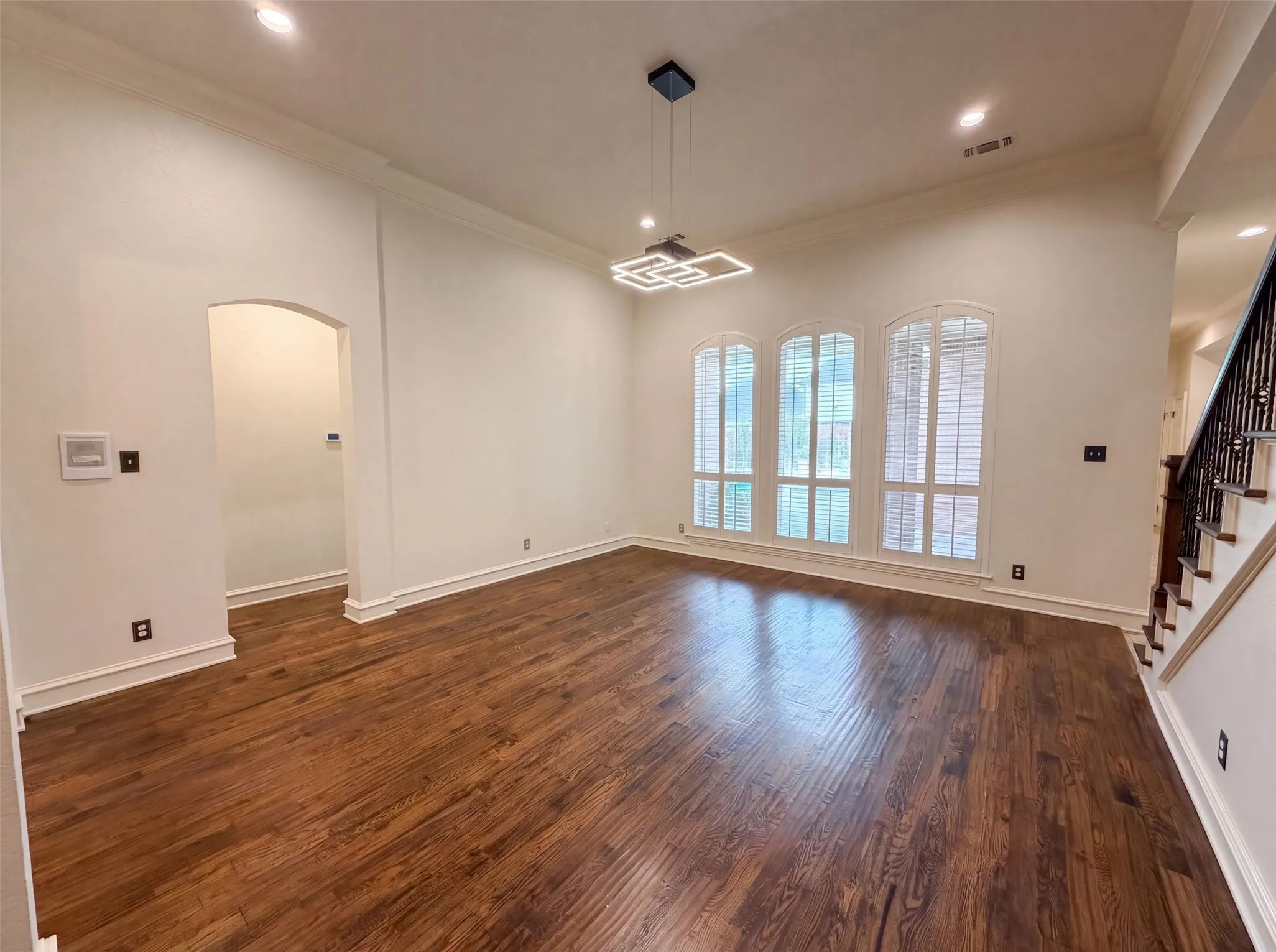 Single Family Residence For Sale in Tarrant County , 4606 Mill Wood Drive, Colleyville, Texas 76034, 4 Bedroom, 4 Bathroom, 3 Garage spaces, 3,251 Sqft, built in 1993, mls#21335408, Real Estate Agent in Colleyville, Homes For Sale in Tarrant county, Homes For Sale in Colleyville, Realtor in Colleyville Texas, Real Estate Brokerage Independent Realty Texas, Luminita Cordes Realtor