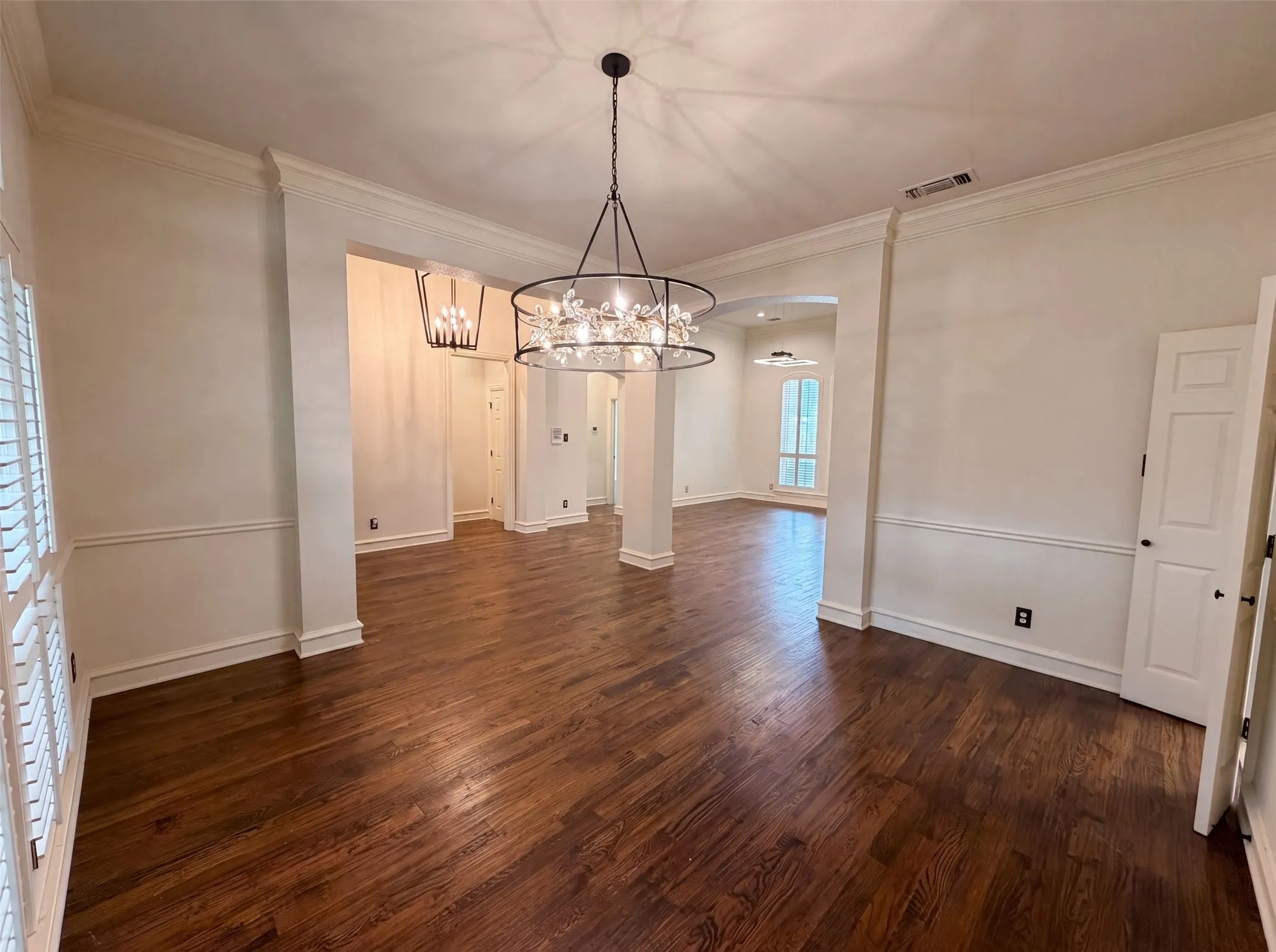 Single Family Residence For Sale in Tarrant County , 4606 Mill Wood Drive, Colleyville, Texas 76034, 4 Bedroom, 4 Bathroom, 3 Garage spaces, 3,251 Sqft, built in 1993, mls#21335408, Real Estate Agent in Colleyville, Homes For Sale in Tarrant county, Homes For Sale in Colleyville, Realtor in Colleyville Texas, Real Estate Brokerage Independent Realty Texas, Luminita Cordes Realtor