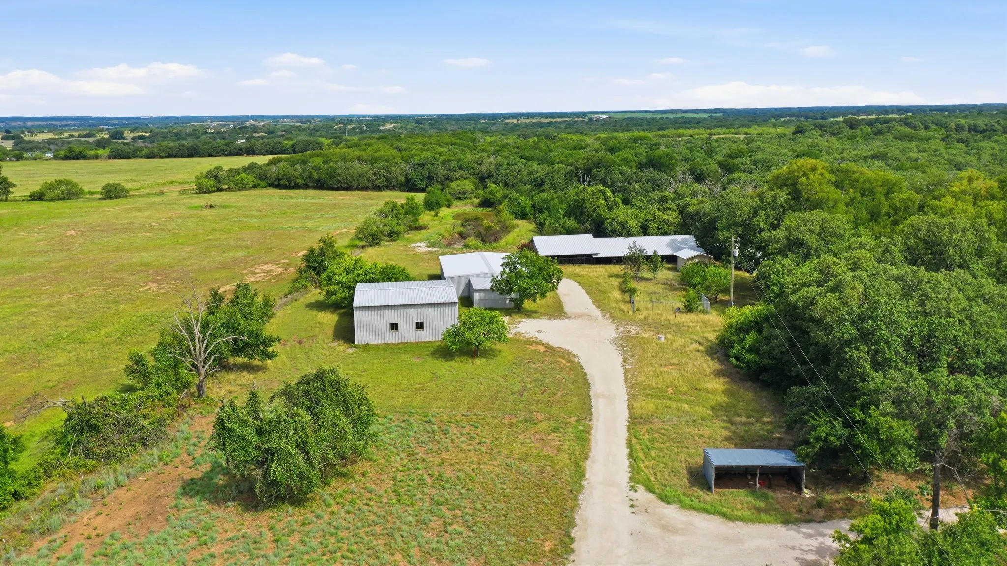 Farm For Sale in Erath County , 815 FM 913, Stephenville, Texas 76401, 3 Bedrooms, 2 Bathrooms, 3 Garage spaces, 2,859 Sqft, built in 1973, Price $1,100,000, mls#21335187, Real Estate Agent in Stephenville, Homes For Sale in Erath county, Homes For Sale in Stephenville, Realtor in Stephenville Texas, Real Estate Brokerage Independent Realty Texas, Luminita Cordes Realtor