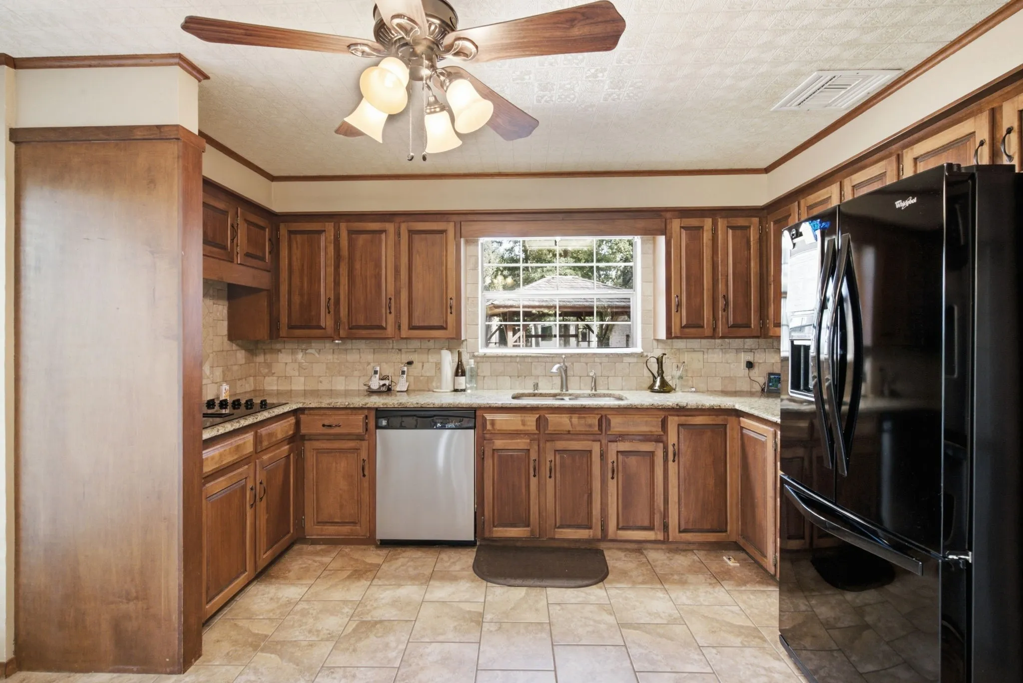 Farm For Sale in Erath County , 815 FM 913, Stephenville, Texas 76401, 3 Bedrooms, 2 Bathrooms, 3 Garage spaces, 2,859 Sqft, built in 1973, Price $1,100,000, mls#21335187, Real Estate Agent in Stephenville, Homes For Sale in Erath county, Homes For Sale in Stephenville, Realtor in Stephenville Texas, Real Estate Brokerage Independent Realty Texas, Luminita Cordes Realtor