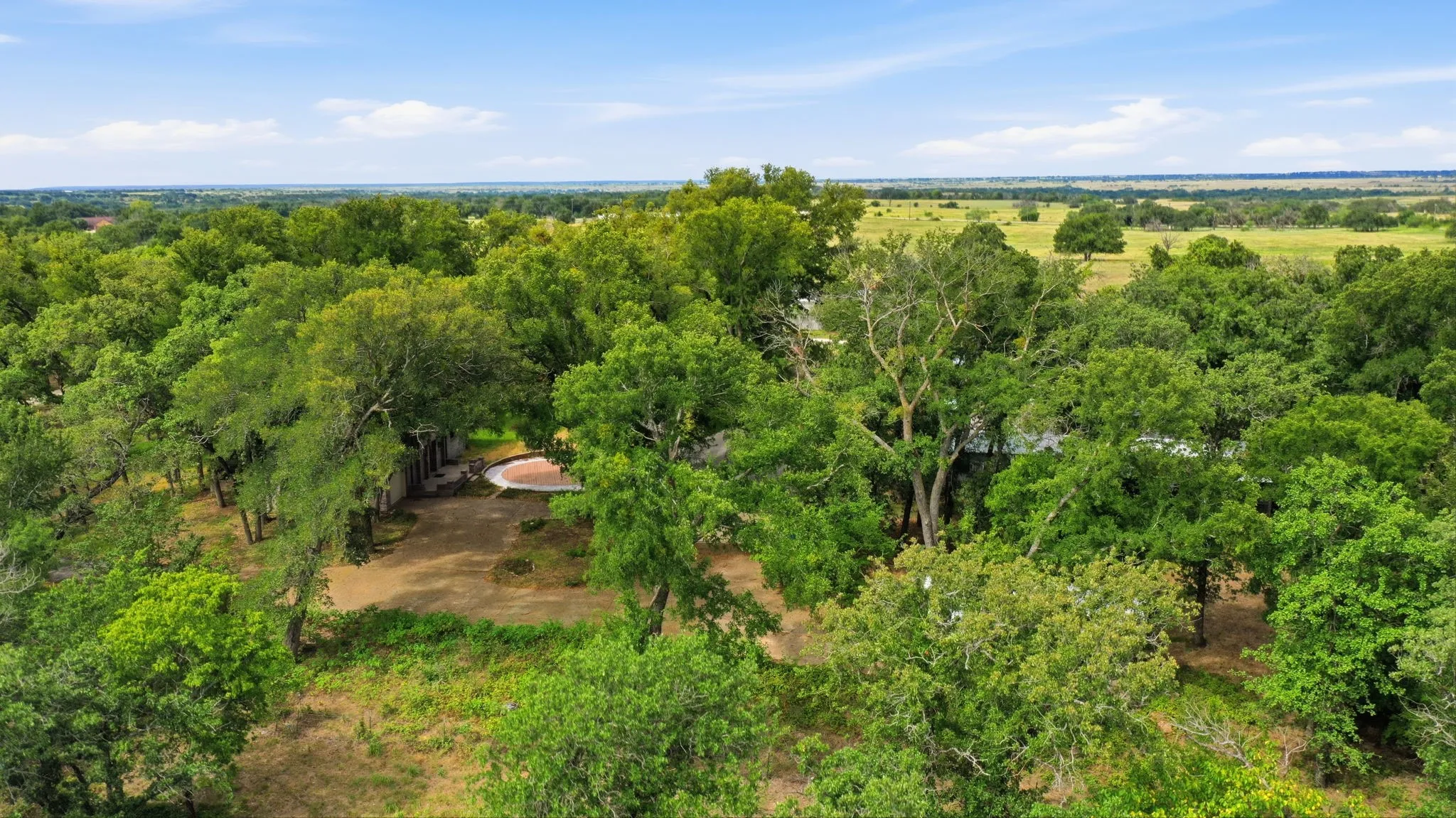 Farm For Sale in Erath County , 815 FM 913, Stephenville, Texas 76401, 3 Bedrooms, 2 Bathrooms, 3 Garage spaces, 2,859 Sqft, built in 1973, Price $1,100,000, mls#21335187, Real Estate Agent in Stephenville, Homes For Sale in Erath county, Homes For Sale in Stephenville, Realtor in Stephenville Texas, Real Estate Brokerage Independent Realty Texas, Luminita Cordes Realtor