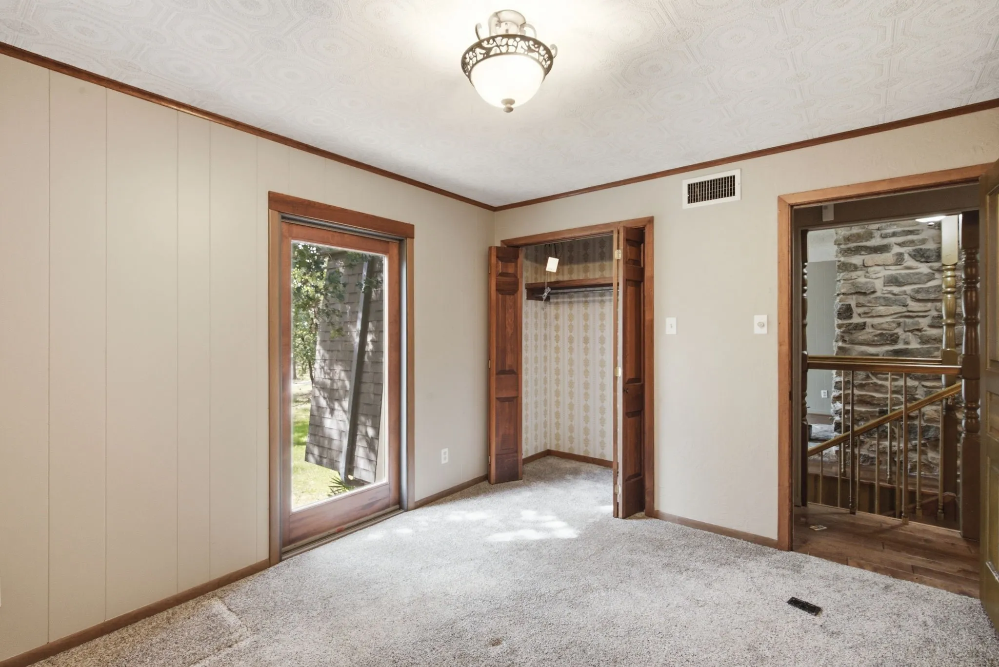 Farm For Sale in Erath County , 815 FM 913, Stephenville, Texas 76401, 3 Bedrooms, 2 Bathrooms, 3 Garage spaces, 2,859 Sqft, built in 1973, Price $1,100,000, mls#21335187, Real Estate Agent in Stephenville, Homes For Sale in Erath county, Homes For Sale in Stephenville, Realtor in Stephenville Texas, Real Estate Brokerage Independent Realty Texas, Luminita Cordes Realtor
