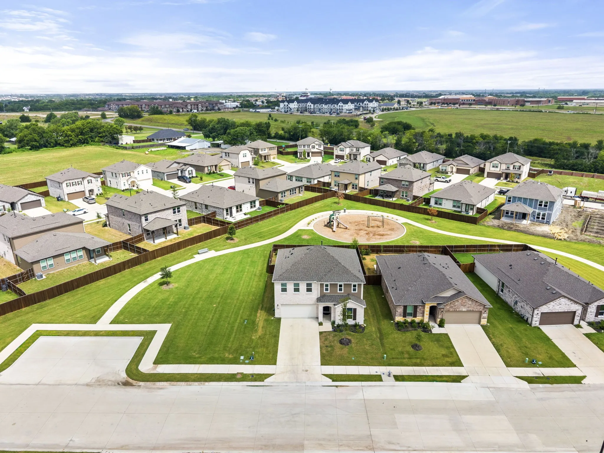 Single Family Residence For Sale in Collin County , 424 Princewood Drive, Princeton, Texas 75407, 3 Bedroom, 3 Bathroom, 2 Garage spaces, 2,862 Sqft, built in 2024, mls#21324225, Real Estate Agent in Princeton, Homes For Sale in Collin county, Homes For Sale in Princeton, Realtor in Princeton Texas, Real Estate Brokerage Independent Realty Texas, Luminita Cordes Realtor
