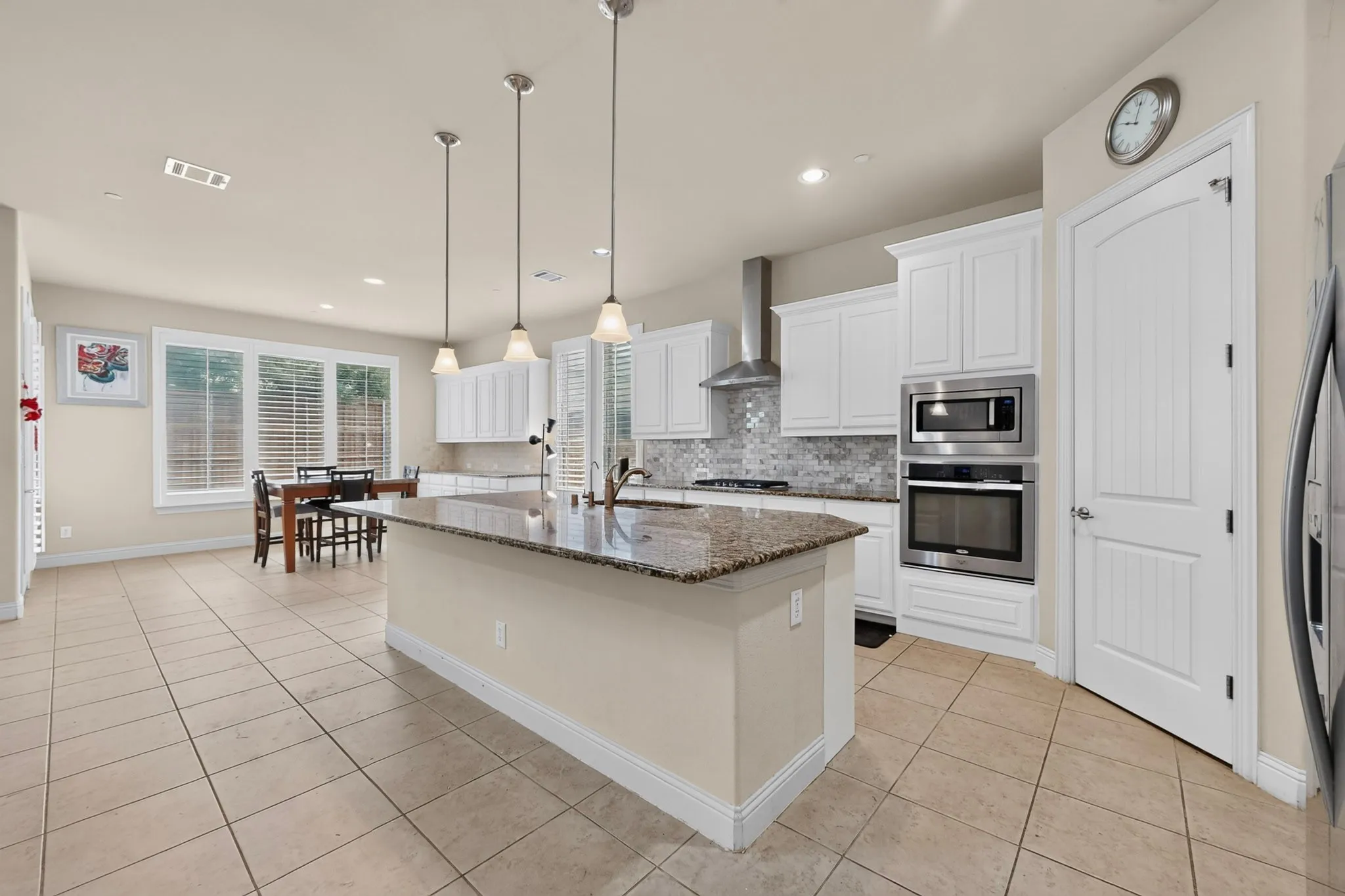 Single Family Residence For Sale in Collin County , 2201 Arbol Way, Prosper, Texas 75078, 4 Bedroom, 4 Bathroom, 3 Garage spaces, 4,445 Sqft, built in 2013, Price $799,000, mls#21334725, Real Estate Agent in Prosper, Homes For Sale in Collin county, Homes For Sale in Prosper, Realtor in Prosper Texas, Real Estate Brokerage Independent Realty Texas, Luminita Cordes Realtor