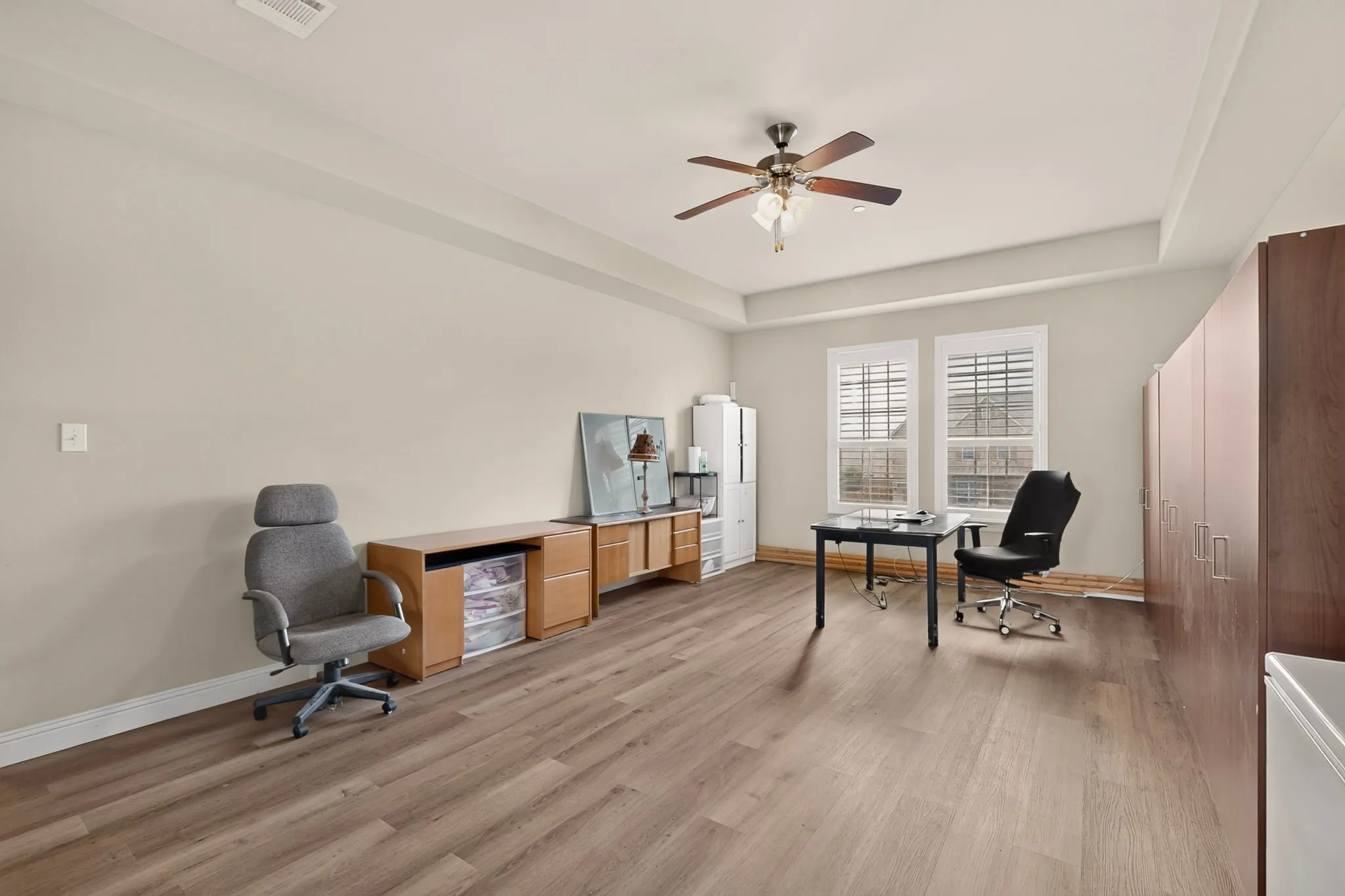 Single Family Residence For Sale in Collin County , 2201 Arbol Way, Prosper, Texas 75078, 4 Bedroom, 4 Bathroom, 3 Garage spaces, 4,445 Sqft, built in 2013, Price $799,000, mls#21334725, Real Estate Agent in Prosper, Homes For Sale in Collin county, Homes For Sale in Prosper, Realtor in Prosper Texas, Real Estate Brokerage Independent Realty Texas, Luminita Cordes Realtor
