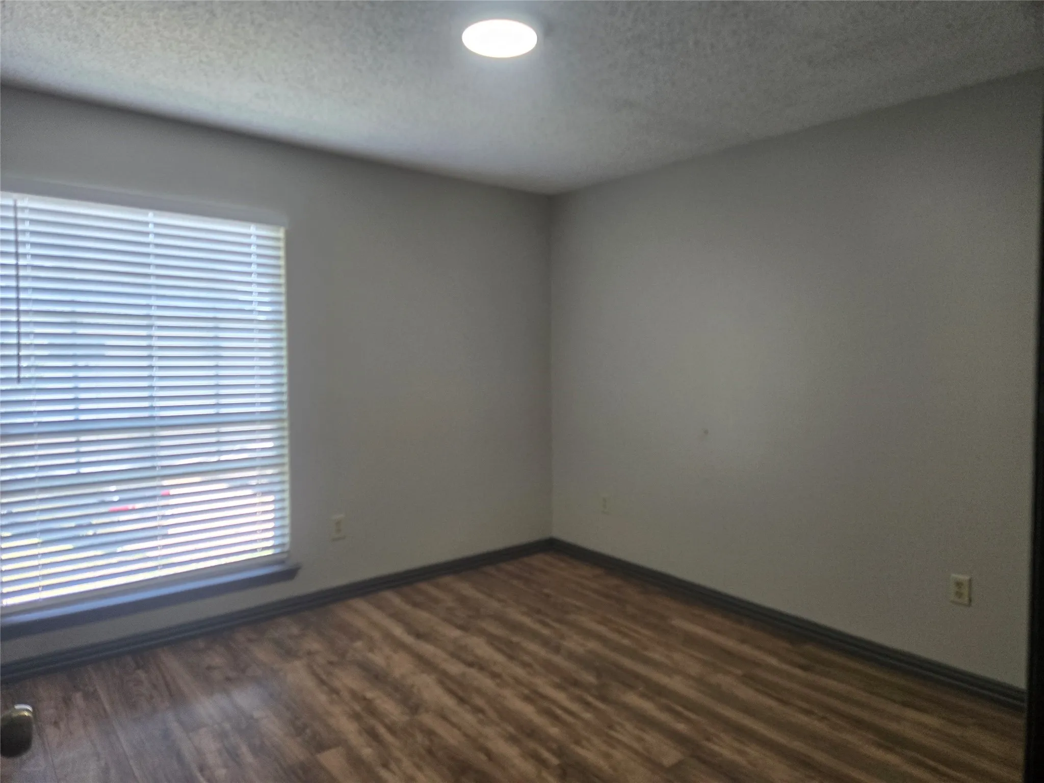 Condominium For Sale in Dallas County , 12484 Abrams Road 1624, Dallas, Texas 75243, 2 Bedroom, 2 Bathroom, Garage spaces, 998 Sqft, built in 1982, mls#21335414, Real Estate Agent in Dallas, Homes For Sale in Dallas county, Homes For Sale in Dallas, Realtor in Dallas Texas, Real Estate Brokerage Independent Realty Texas, Luminita Cordes Realtor