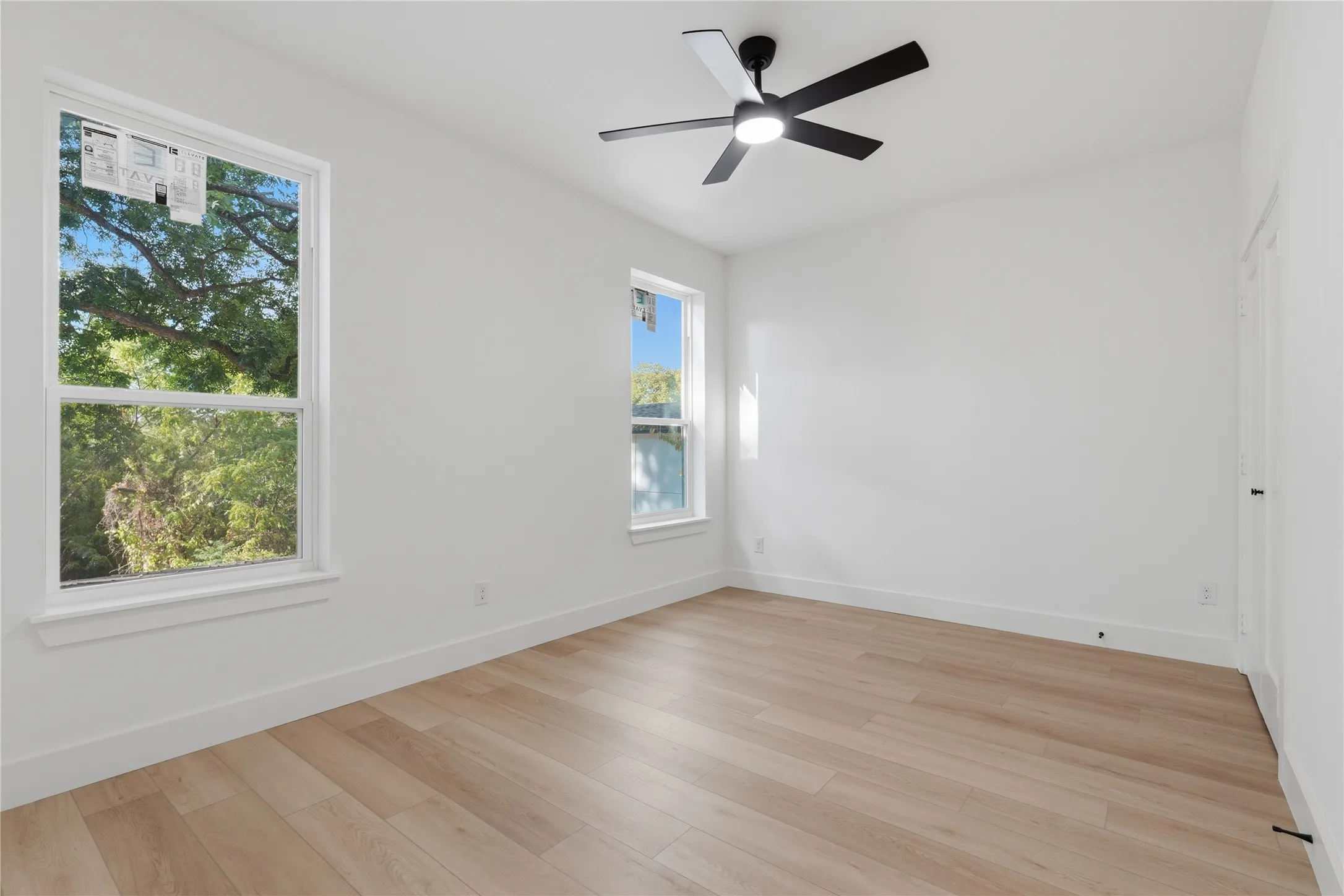 Single Family Residence For Sale in Dallas County , 1721 Avenue B, Dallas, Texas 75203, 4 Bedroom, 4 Bathroom, 1 Garage spaces, 2,574 Sqft, built in 2026, mls#21335432, Real Estate Agent in Dallas, Homes For Sale in Dallas county, Homes For Sale in Dallas, Realtor in Dallas Texas, Real Estate Brokerage Independent Realty Texas, Luminita Cordes Realtor