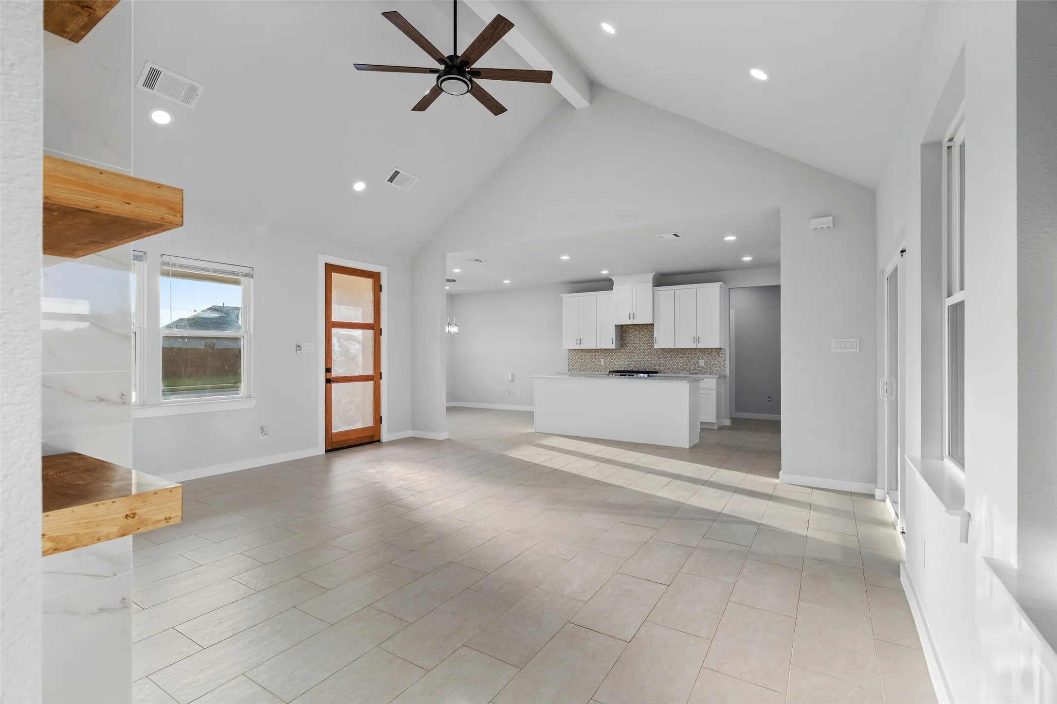 Single Family Residence For Sale in Johnson County , 548 Highview Court, Godley, Texas 76044, 3 Bedroom, 2 Bathroom, 2 Garage spaces, 1,852 Sqft, built in 2025, mls#21335144, Real Estate Agent in Godley, Homes For Sale in Johnson county, Homes For Sale in Godley, Realtor in Godley Texas, Real Estate Brokerage Independent Realty Texas, Luminita Cordes Realtor