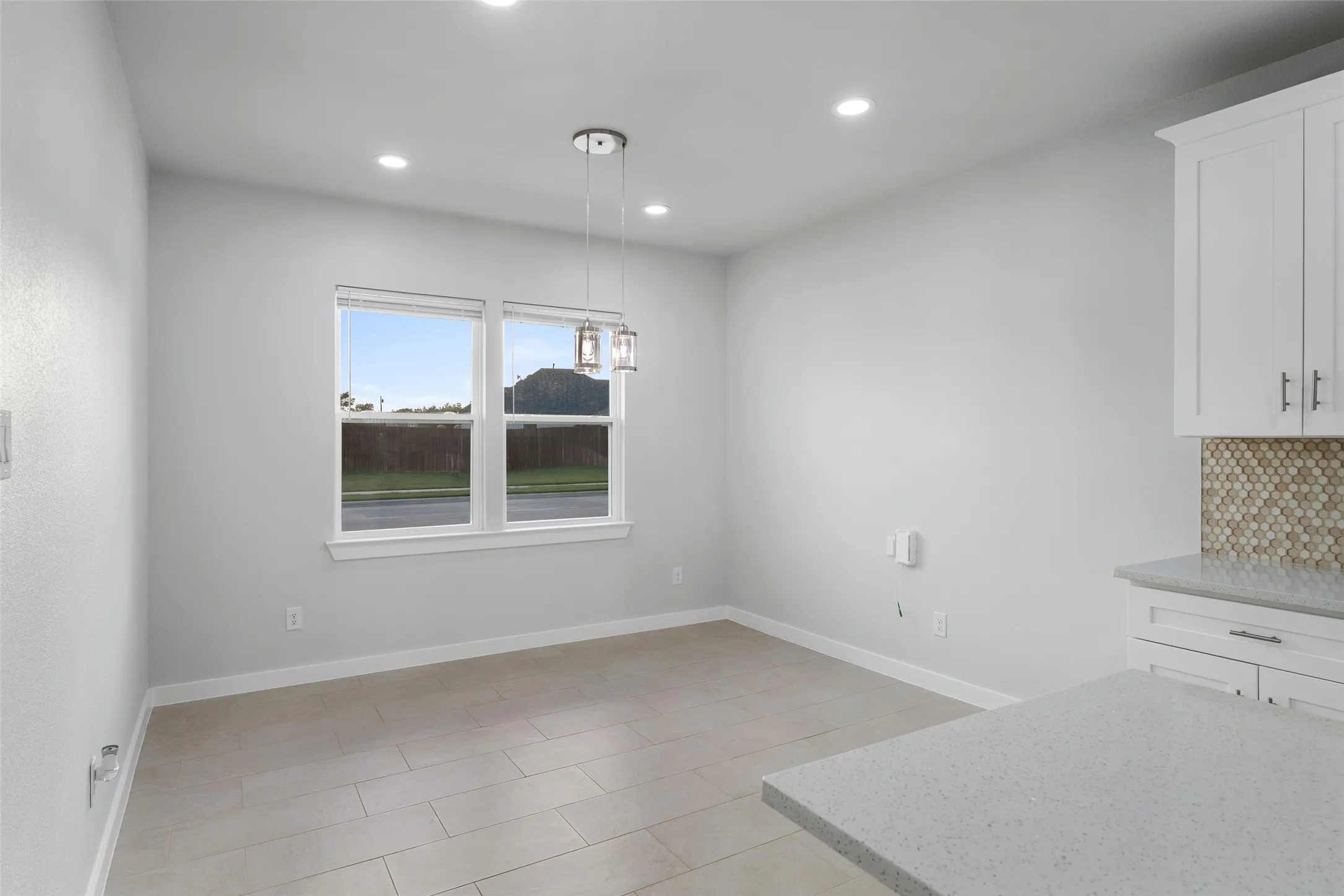 Single Family Residence For Sale in Johnson County , 548 Highview Court, Godley, Texas 76044, 3 Bedroom, 2 Bathroom, 2 Garage spaces, 1,852 Sqft, built in 2025, mls#21335144, Real Estate Agent in Godley, Homes For Sale in Johnson county, Homes For Sale in Godley, Realtor in Godley Texas, Real Estate Brokerage Independent Realty Texas, Luminita Cordes Realtor