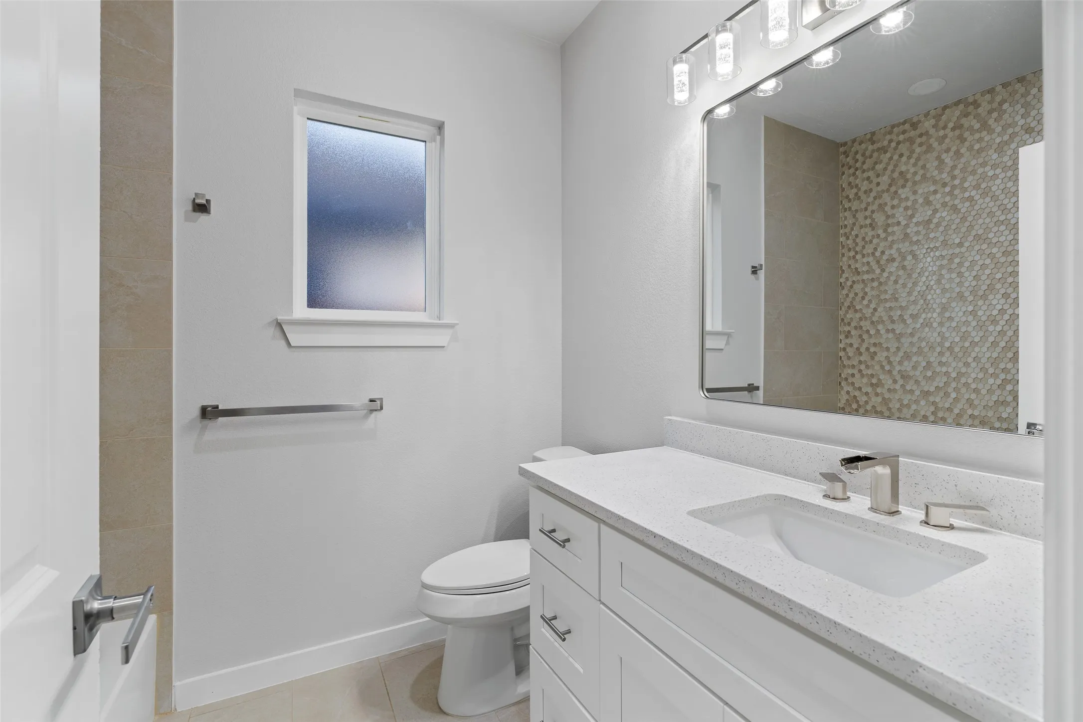 Single Family Residence For Sale in Johnson County , 548 Highview Court, Godley, Texas 76044, 3 Bedroom, 2 Bathroom, 2 Garage spaces, 1,852 Sqft, built in 2025, mls#21335144, Real Estate Agent in Godley, Homes For Sale in Johnson county, Homes For Sale in Godley, Realtor in Godley Texas, Real Estate Brokerage Independent Realty Texas, Luminita Cordes Realtor