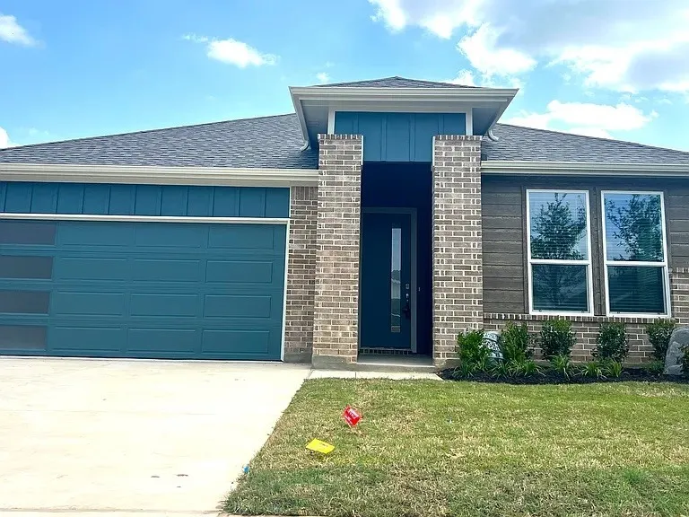 Single Family Residence For Rent in Denton County , 1717 Sparrow Street, Denton, Texas 76205, 5 Bedroom, 3 Bathroom, 2 Garage spaces, 2,104 Sqft, built in 2024, mls#21334006, Real Estate Agent in Denton, Homes For Rent in Denton county, Homes For Rent in Denton, Realtor in Denton Texas, Real Estate Brokerage Independent Realty Texas, Luminita Cordes Realtor
