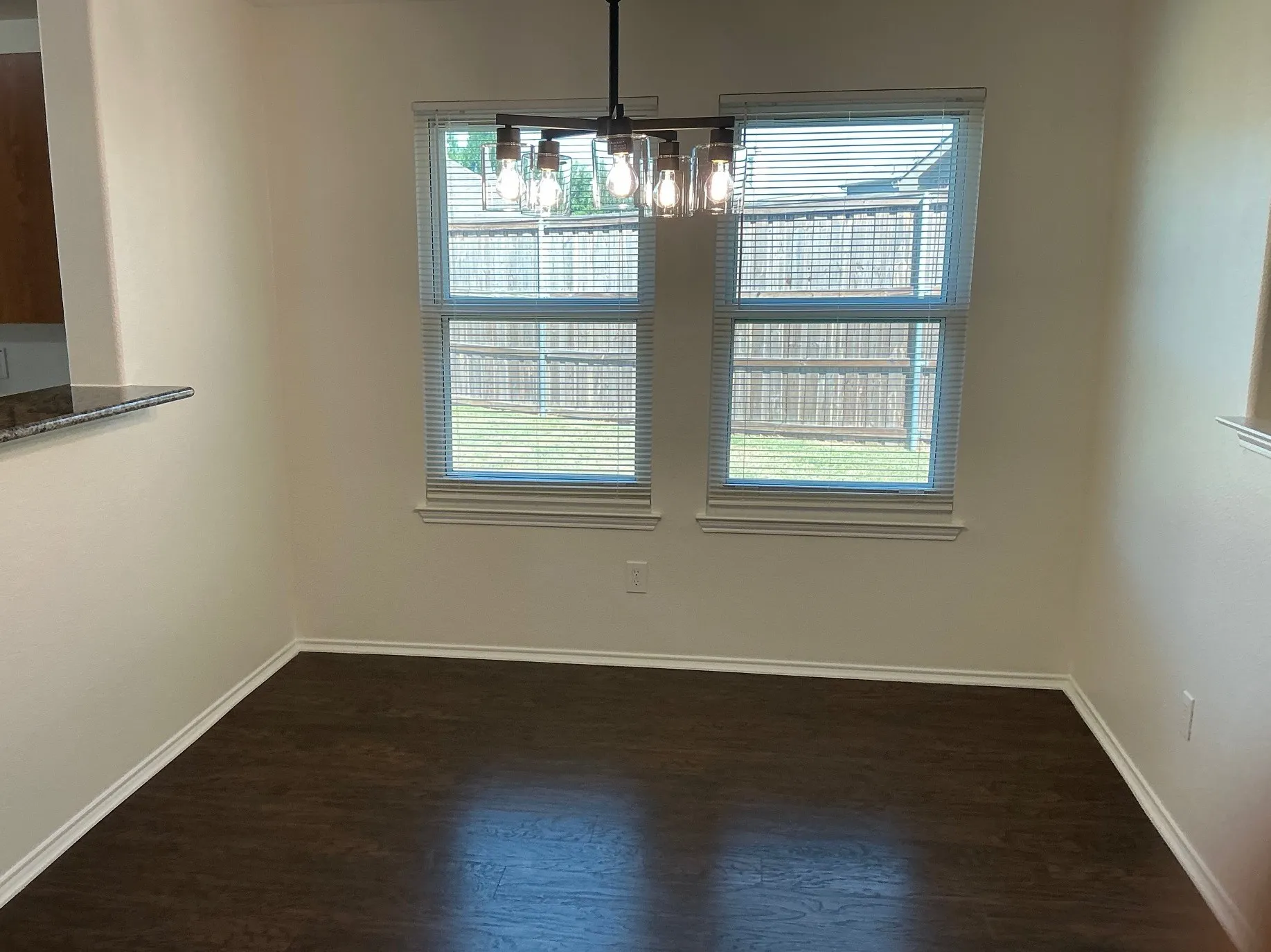 Dining area can be home office or play space