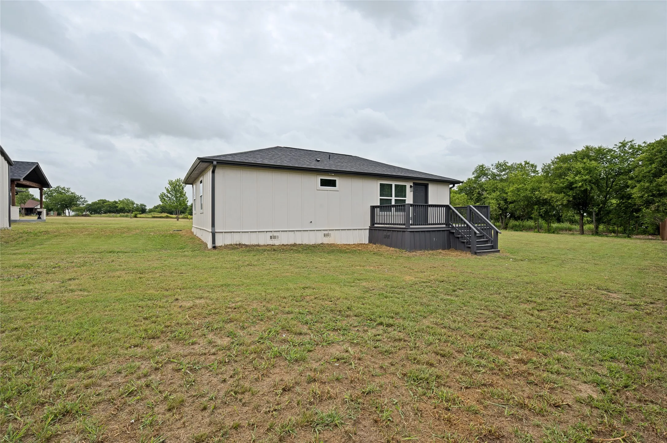 Single Family Residence For Sale in Denton County , 9153 Gregory Road, Sanger, Texas 76266, 4 Bedroom, 3 Bathroom, 2 Garage spaces, 2,674 Sqft, built in 1990, mls#21334555, Real Estate Agent in Sanger, Homes For Sale in Denton county, Homes For Sale in Sanger, Realtor in Sanger Texas, Real Estate Brokerage Independent Realty Texas, Luminita Cordes Realtor
