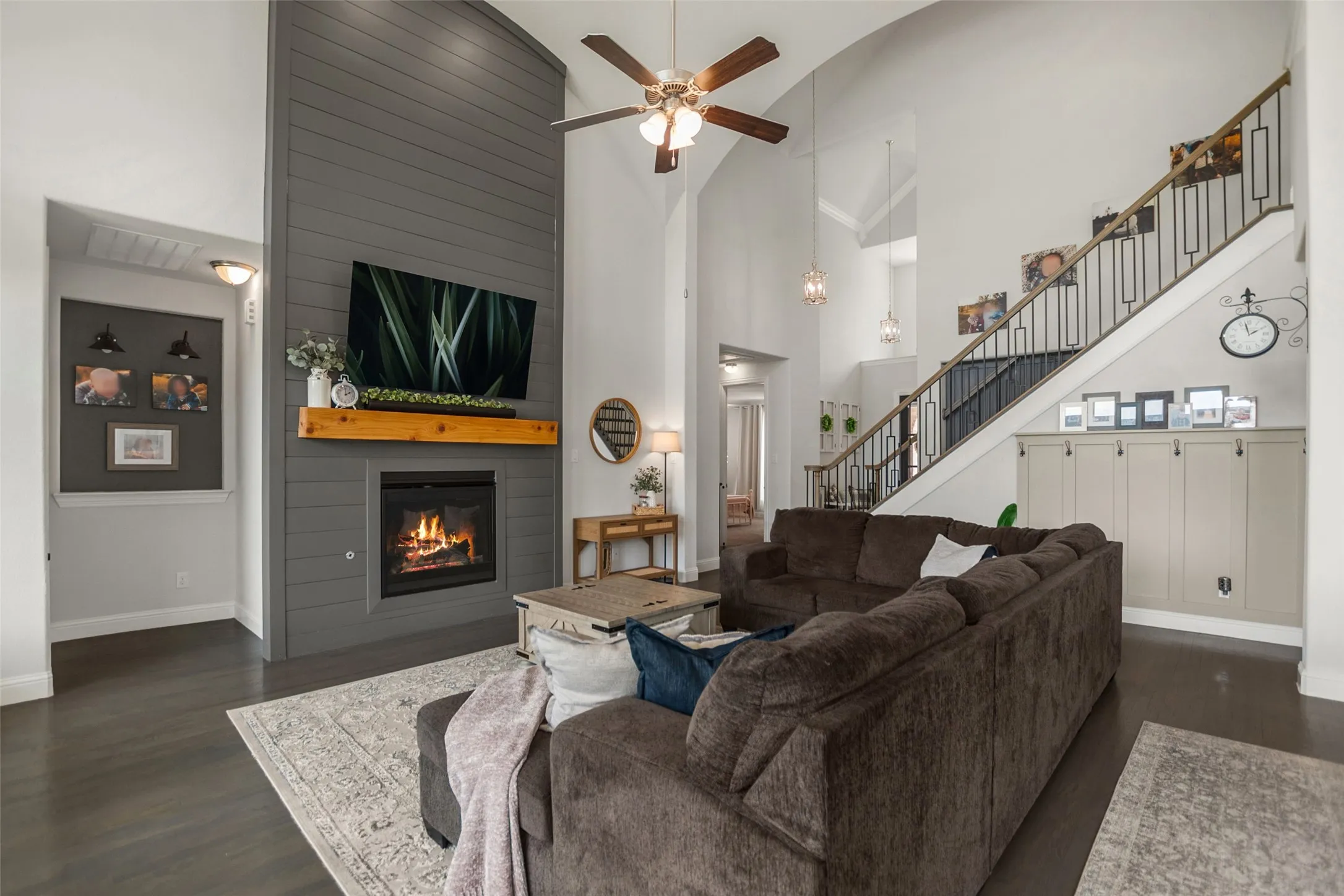 Single Family Residence For Sale in Rockwall County , 3449 Ridgecross Drive, Rockwall, Texas 75087, 4 Bedroom, 4 Bathroom, 2 Garage spaces, 3,318 Sqft, built in 2020, mls#21335421, Real Estate Agent in Rockwall, Homes For Sale in Rockwall county, Homes For Sale in Rockwall, Realtor in Rockwall Texas, Real Estate Brokerage Independent Realty Texas, Luminita Cordes Realtor