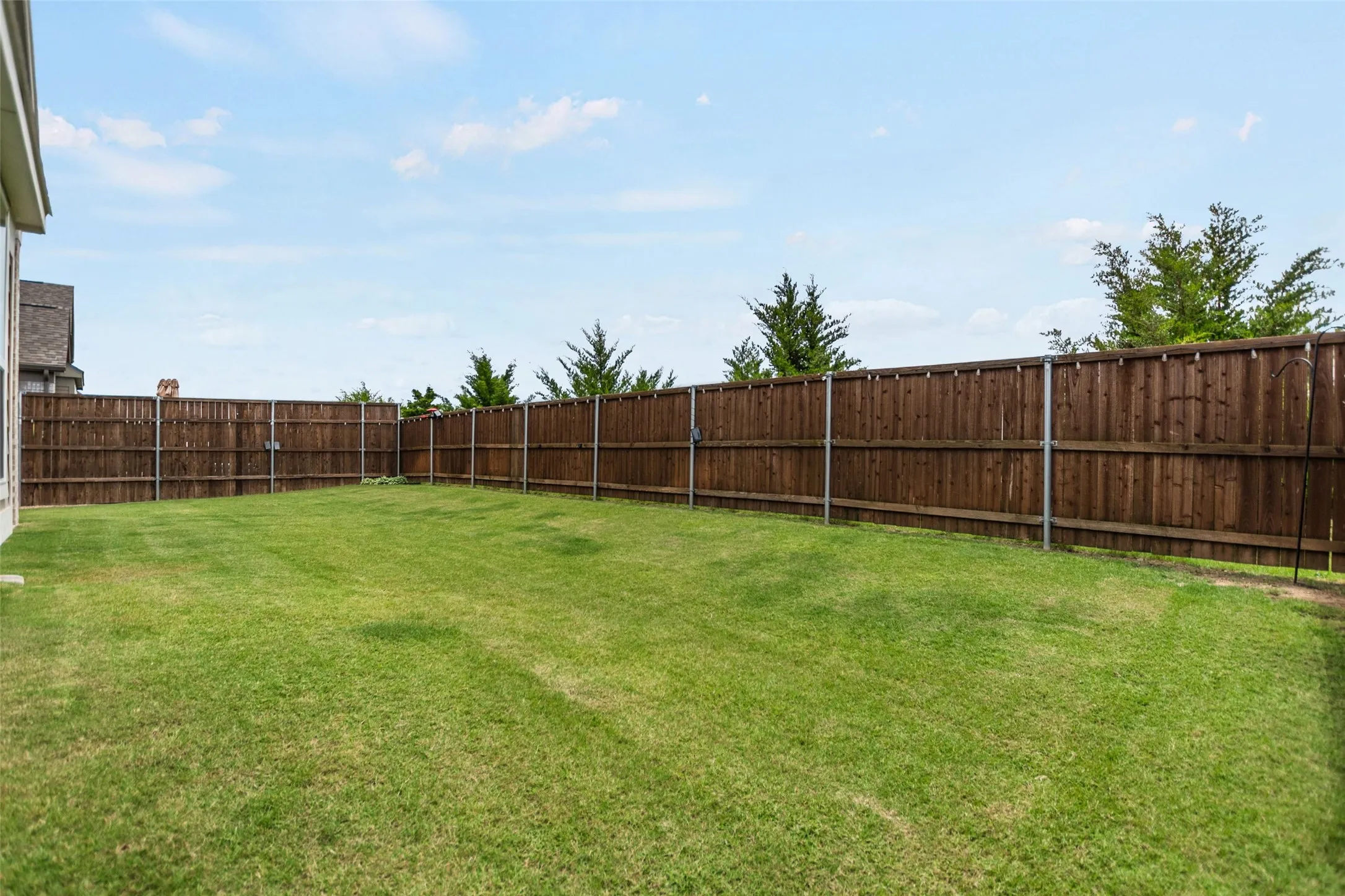 Single Family Residence For Sale in Rockwall County , 3449 Ridgecross Drive, Rockwall, Texas 75087, 4 Bedroom, 4 Bathroom, 2 Garage spaces, 3,318 Sqft, built in 2020, mls#21335421, Real Estate Agent in Rockwall, Homes For Sale in Rockwall county, Homes For Sale in Rockwall, Realtor in Rockwall Texas, Real Estate Brokerage Independent Realty Texas, Luminita Cordes Realtor