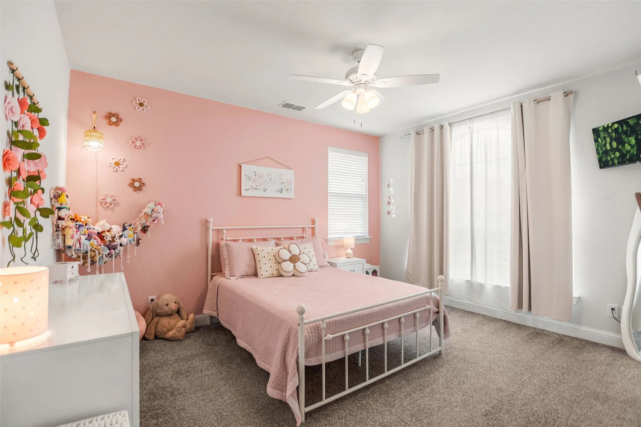 Single Family Residence For Sale in Rockwall County , 3449 Ridgecross Drive, Rockwall, Texas 75087, 4 Bedroom, 4 Bathroom, 2 Garage spaces, 3,318 Sqft, built in 2020, mls#21335421, Real Estate Agent in Rockwall, Homes For Sale in Rockwall county, Homes For Sale in Rockwall, Realtor in Rockwall Texas, Real Estate Brokerage Independent Realty Texas, Luminita Cordes Realtor