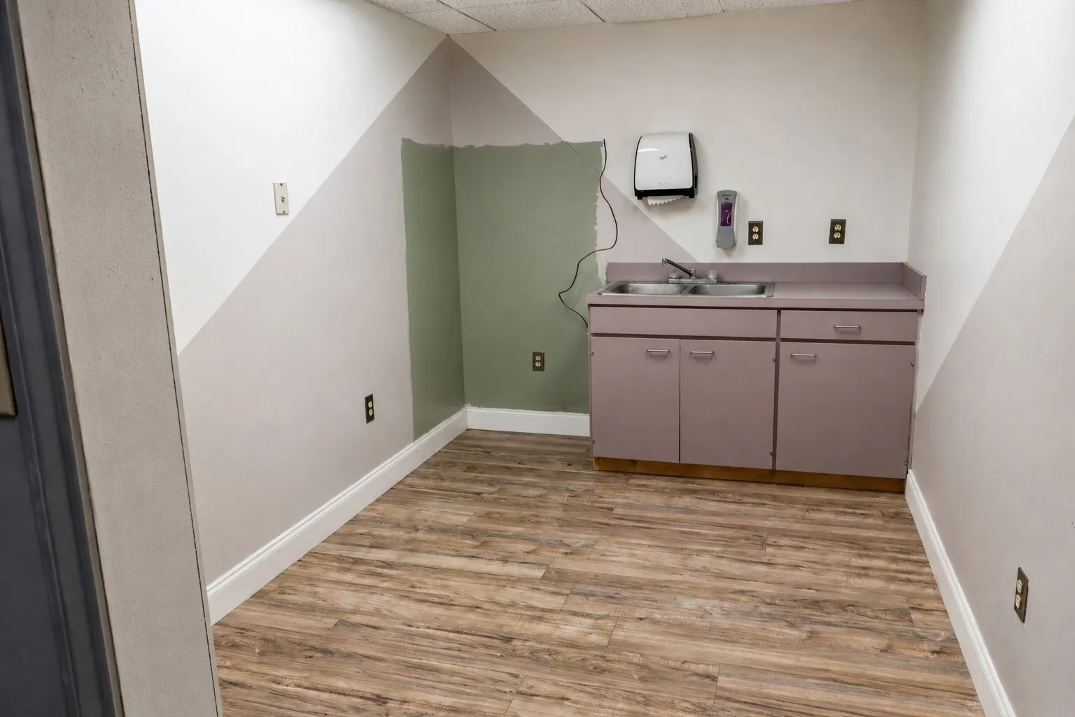 Wood-finish flooring with white trim