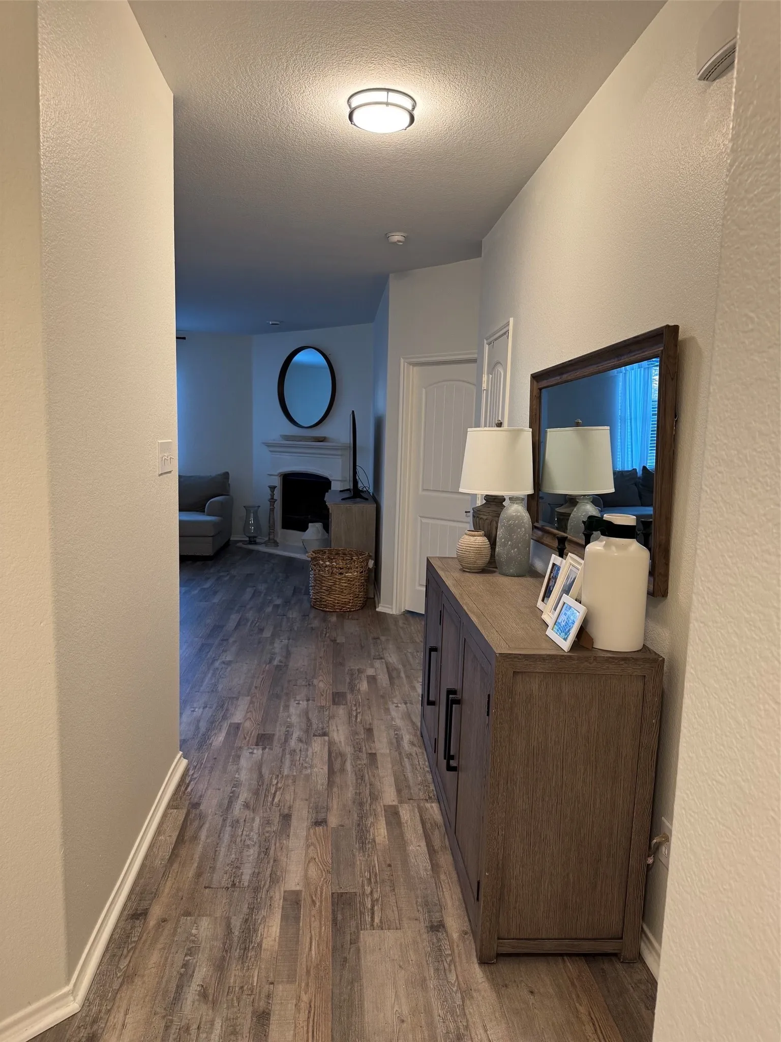 Single Family Residence For Rent in Collin County , 434 Winchester Drive, Celina, Texas 75009, 3 Bedrooms, 3 Bathrooms, 2 Garage spaces, 2,189 Sqft, built in 2010, Price $2,499, mls#21335454, Real Estate Agent in Celina, Homes For Rent in Collin county, Homes For Rent in Celina, Realtor in Celina Texas, Real Estate Brokerage Independent Realty Texas, Luminita Cordes Realtor