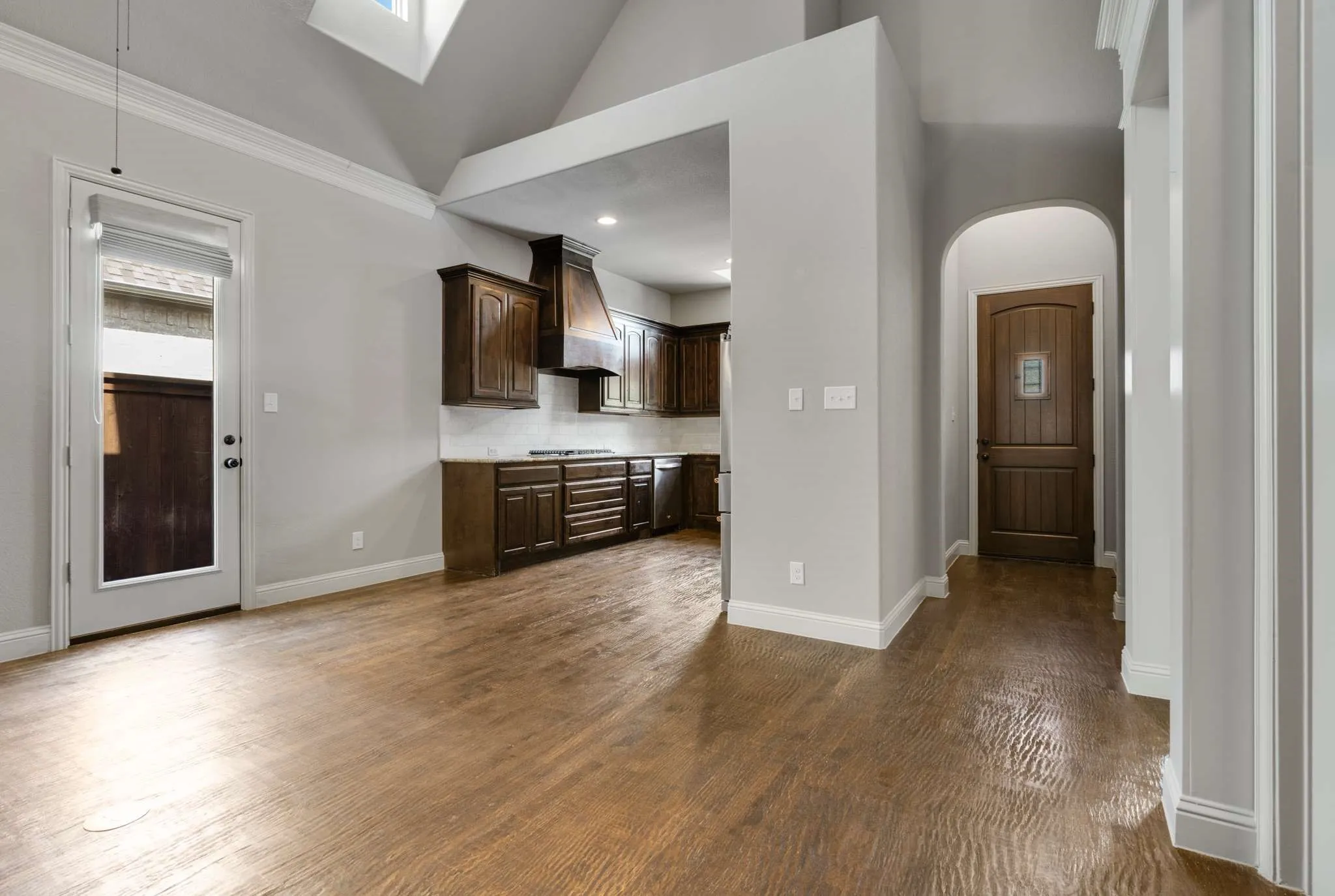 Townhouse For Rent in Tarrant County , 1220 Prescott Street, Keller, Texas 76248, 3 Bedroom, 3 Bathroom, 2 Garage spaces, 1,803 Sqft, built in 2015, mls#21330893, Real Estate Agent in Keller, Homes For Rent in Tarrant county, Homes For Rent in Keller, Realtor in Keller Texas, Real Estate Brokerage Independent Realty Texas, Luminita Cordes Realtor