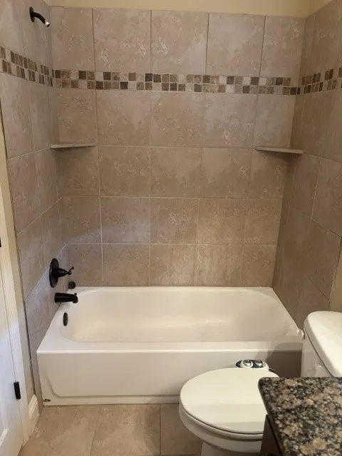 Single Family Residence For Sale in Ellis County , 209 Newcastle Street, Waxahachie, Texas 75165, 3 Bedroom, 2 Bathroom, 2 Garage spaces, 1,810 Sqft, built in 2012, mls#21335427, Real Estate Agent in Waxahachie, Homes For Sale in Ellis county, Homes For Sale in Waxahachie, Realtor in Waxahachie Texas, Real Estate Brokerage Independent Realty Texas, Luminita Cordes Realtor