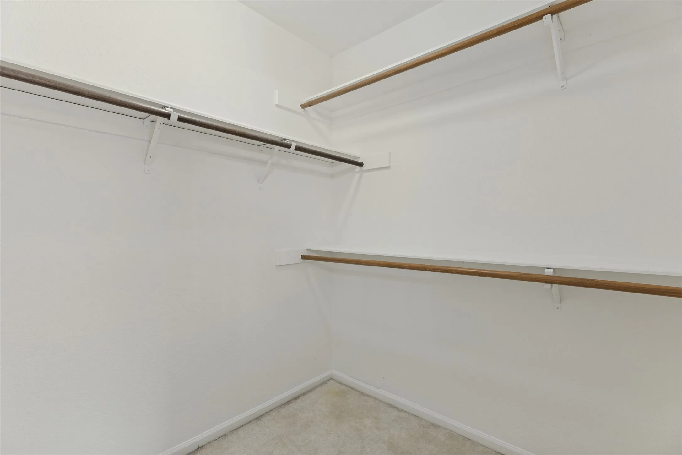 Single Family Residence For Sale in Tarrant County , 5550 Rocky Mountain Road, Fort Worth, Texas 76137, 4 Bedroom, 3 Bathroom, 2 Garage spaces, 1,974 Sqft, built in 1991, mls#21335472, Real Estate Agent in Fort Worth, Homes For Sale in Tarrant county, Homes For Sale in Fort Worth, Realtor in Fort Worth Texas, Real Estate Brokerage Independent Realty Texas, Luminita Cordes Realtor