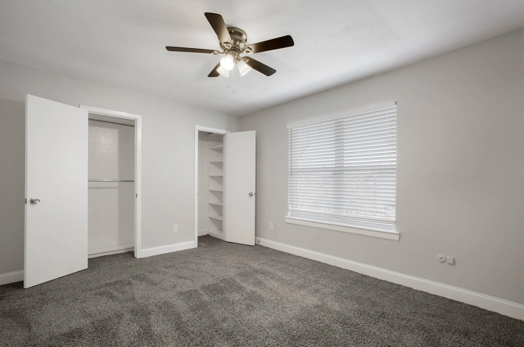Townhouse For Rent in Denton County , 2203 Sheraton Drive, Carrollton, Texas 75007, 3 Bedroom, 3 Bathroom, Garage spaces, 1,374 Sqft, built in 1977, Price $1,995, mls#21330020, Real Estate Agent in Carrollton, Homes For Rent in Denton county, Homes For Rent in Carrollton, Realtor in Carrollton Texas, Real Estate Brokerage Independent Realty Texas, Luminita Cordes Realtor