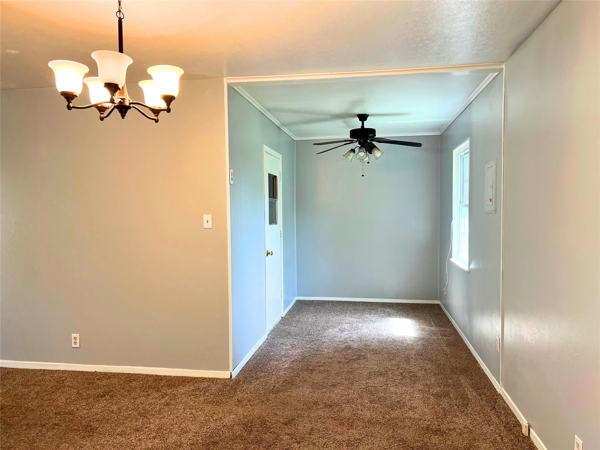 Single Family Residence For Sale in Wichita County , 1407 Ruidosa, Wichita Falls, Texas 76306, 3 Bedroom, 2 Bathroom, 1 Garage spaces, 1,452 Sqft, built in 1963, mls#21335475, Real Estate Agent in Wichita Falls, Homes For Sale in Wichita county, Homes For Sale in Wichita Falls, Realtor in Wichita Falls Texas, Real Estate Brokerage Independent Realty Texas, Luminita Cordes Realtor