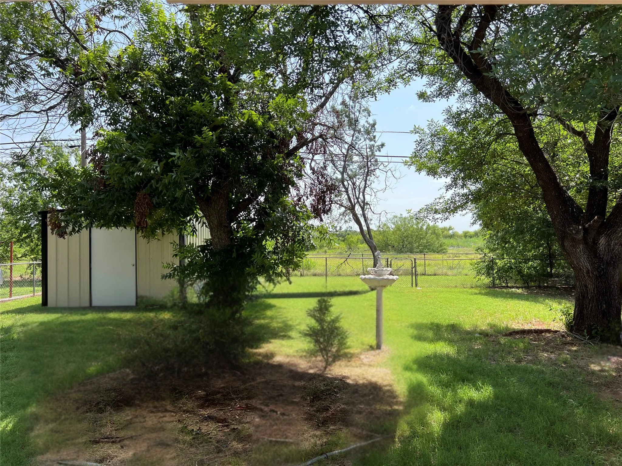Single Family Residence For Sale in Wichita County , 1407 Ruidosa, Wichita Falls, Texas 76306, 3 Bedroom, 2 Bathroom, 1 Garage spaces, 1,452 Sqft, built in 1963, mls#21335475, Real Estate Agent in Wichita Falls, Homes For Sale in Wichita county, Homes For Sale in Wichita Falls, Realtor in Wichita Falls Texas, Real Estate Brokerage Independent Realty Texas, Luminita Cordes Realtor