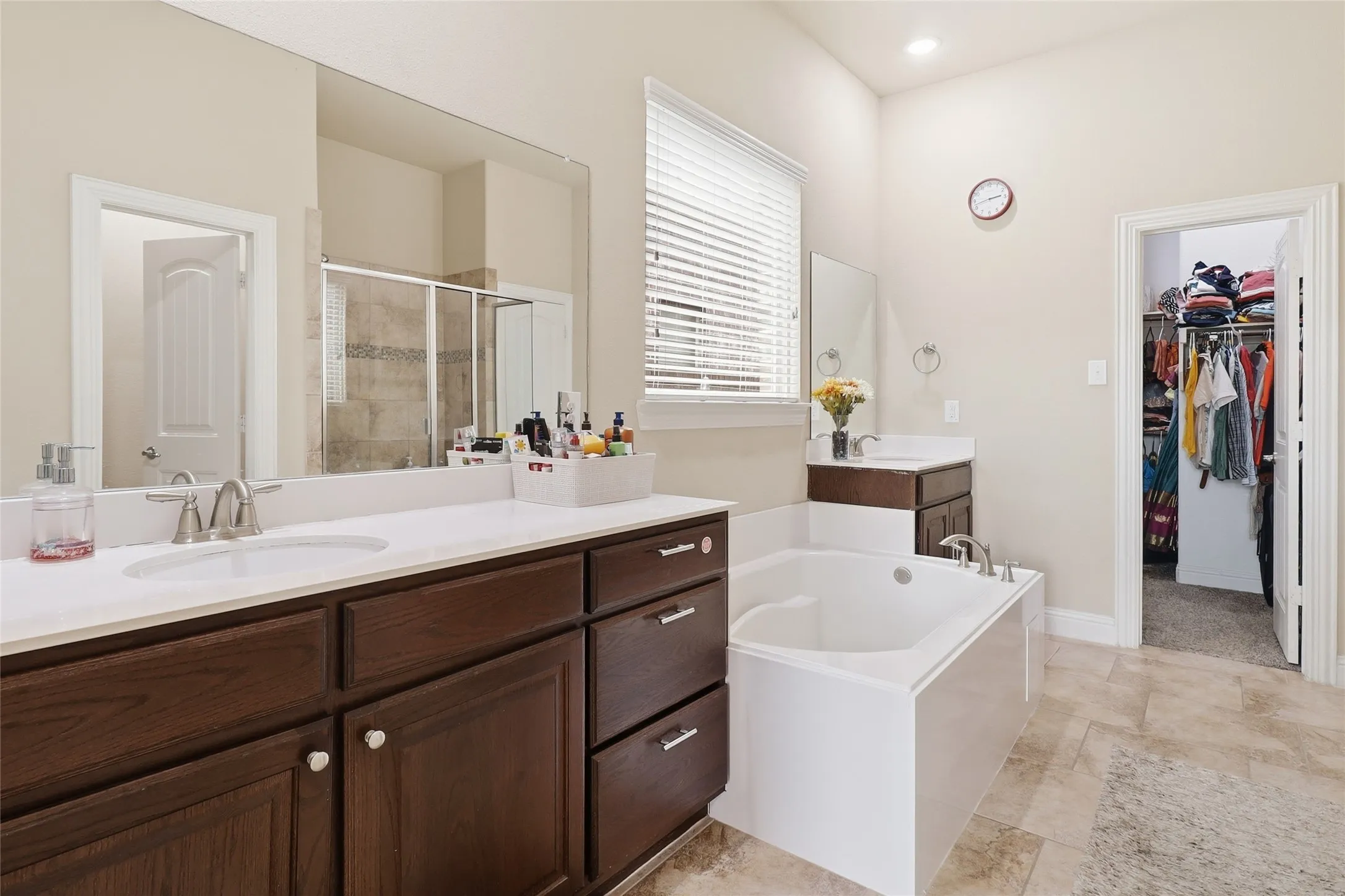 Single Family Residence For Sale in Collin County , 10713 Galveston Place, Mc Kinney, Texas 75071, 4 Bedroom, 4 Bathroom, 2 Garage spaces, 3,744 Sqft, built in 2018, mls#21335490, Real Estate Agent in Mc Kinney, Homes For Sale in Collin county, Homes For Sale in Mc Kinney, Realtor in Mc Kinney Texas, Real Estate Brokerage Independent Realty Texas, Luminita Cordes Realtor
