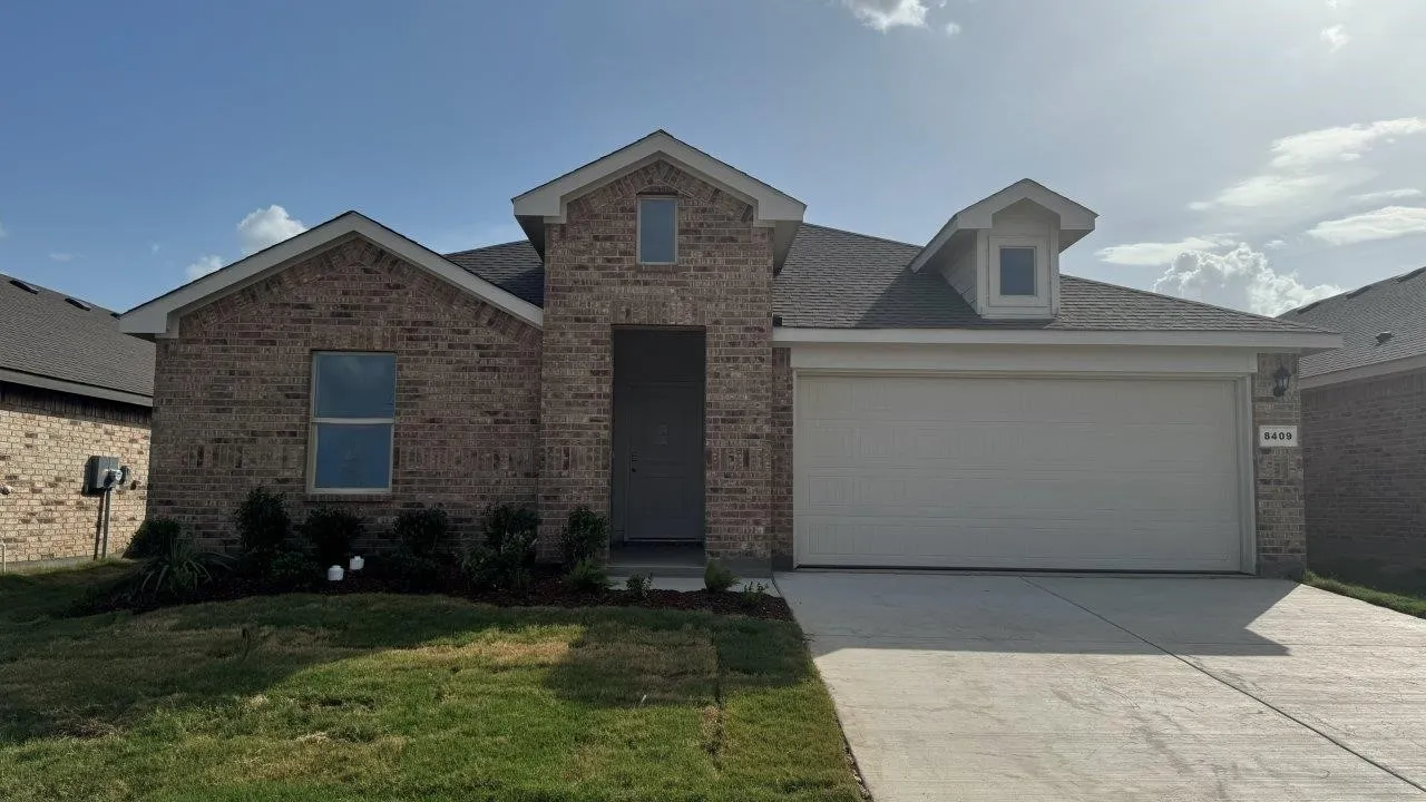 Single Family Residence For Sale in Tarrant County , 8409 BLUEBONNET BEND Road, Fort Worth, Texas 76131, 4 Bedroom, 2 Bathroom, 2 Garage spaces, 1,880 Sqft, built in 2026, mls#21334354, Real Estate Agent in Fort Worth, Homes For Sale in Tarrant county, Homes For Sale in Fort Worth, Realtor in Fort Worth Texas, Real Estate Brokerage Independent Realty Texas, Luminita Cordes Realtor