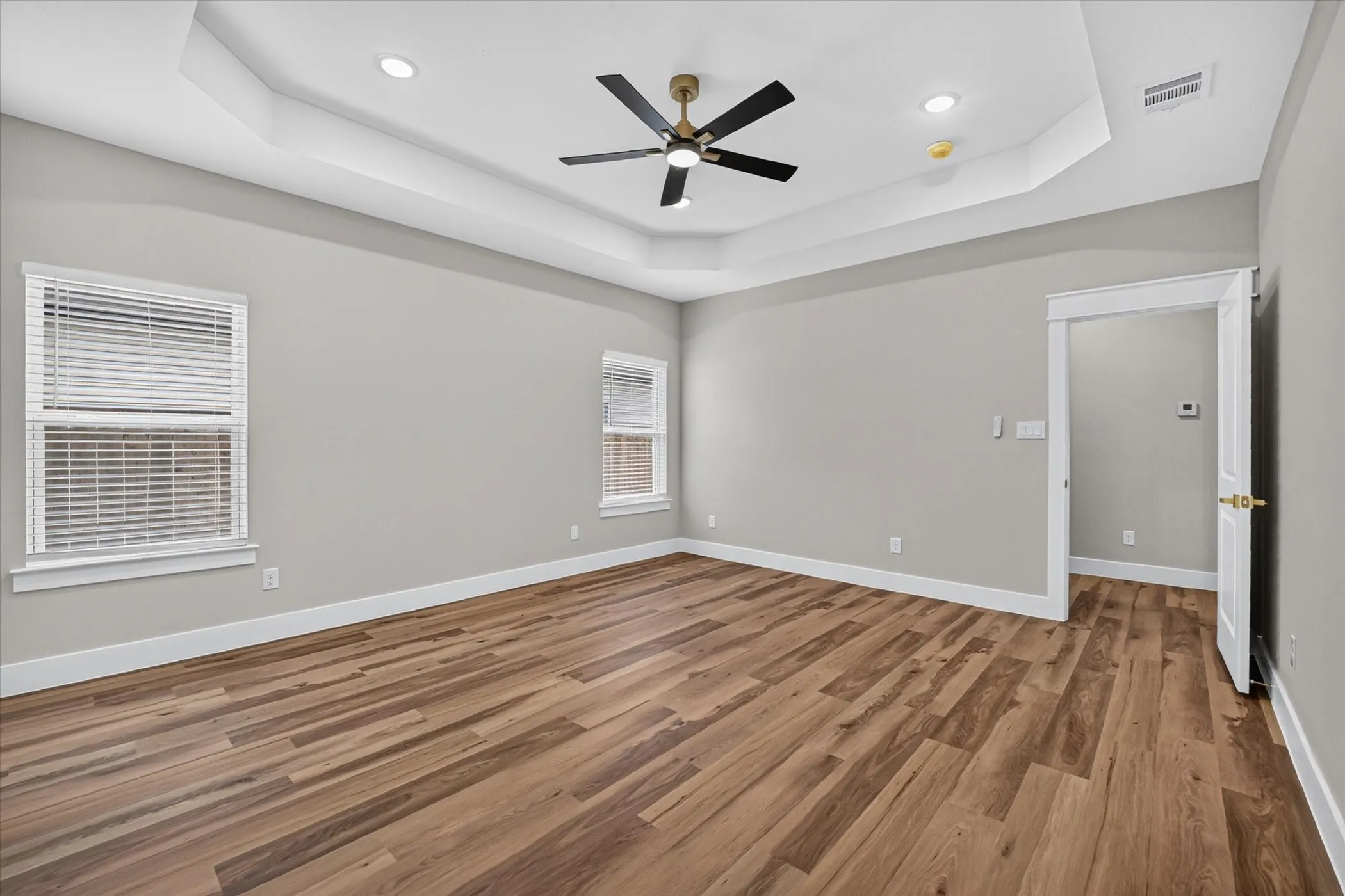 Single Family Residence For Sale in Tarrant County , 5005 Shackleford Street, Fort Worth, Texas 76119, 3 Bedroom, 2 Bathroom, 2 Garage spaces, 1,620 Sqft, built in 2026, mls#21334803, Real Estate Agent in Fort Worth, Homes For Sale in Tarrant county, Homes For Sale in Fort Worth, Realtor in Fort Worth Texas, Real Estate Brokerage Independent Realty Texas, Luminita Cordes Realtor