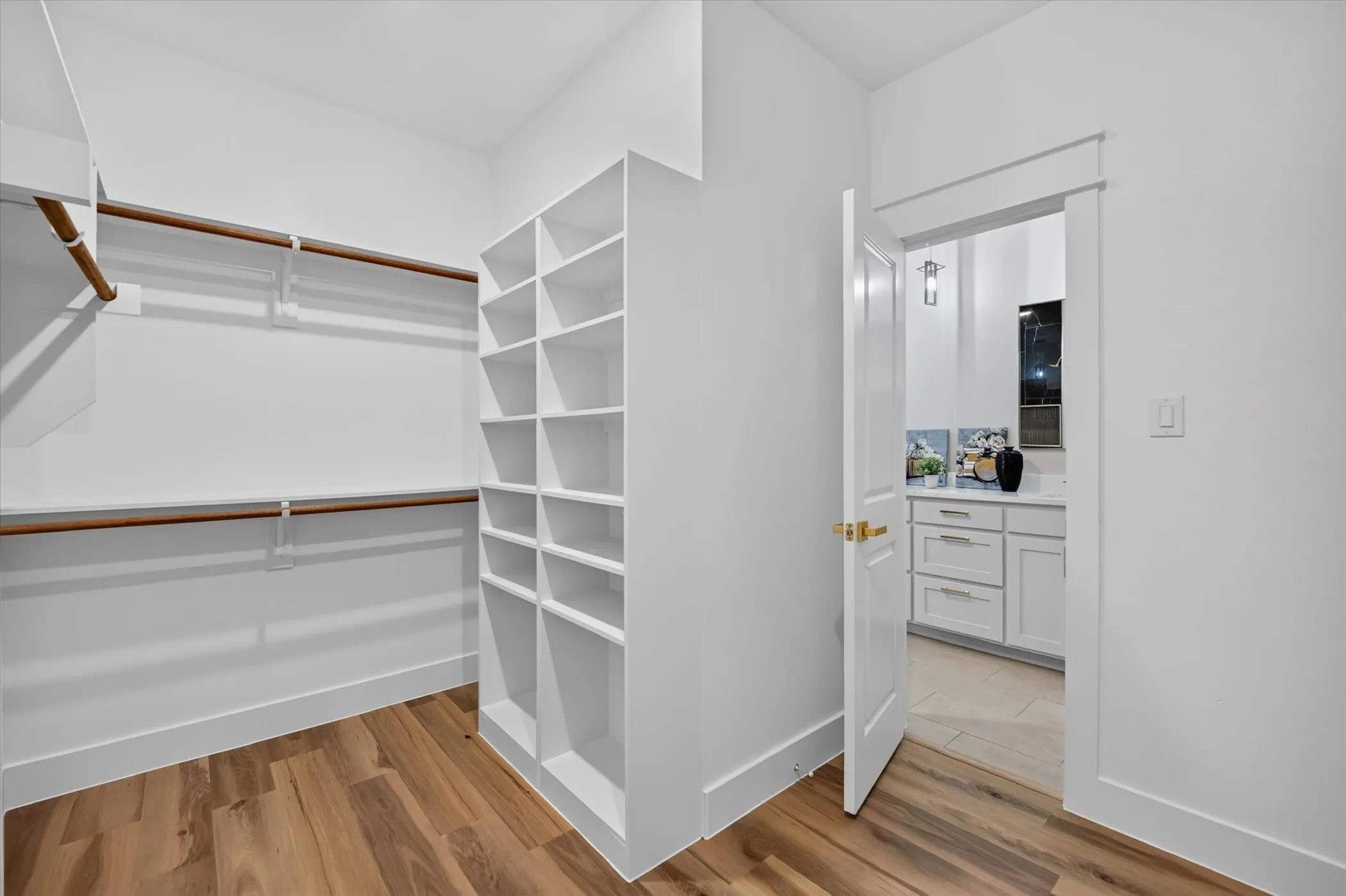 Single Family Residence For Sale in Tarrant County , 5005 Shackleford Street, Fort Worth, Texas 76119, 3 Bedroom, 2 Bathroom, 2 Garage spaces, 1,620 Sqft, built in 2026, mls#21334803, Real Estate Agent in Fort Worth, Homes For Sale in Tarrant county, Homes For Sale in Fort Worth, Realtor in Fort Worth Texas, Real Estate Brokerage Independent Realty Texas, Luminita Cordes Realtor